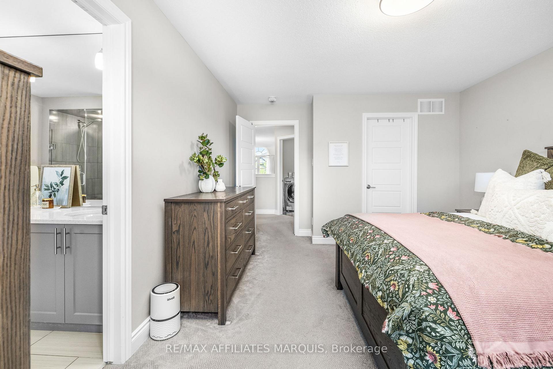 Photo 31 of 14 Sweetbay Circle, Ottawa, Stittsville (North) — HOMEH