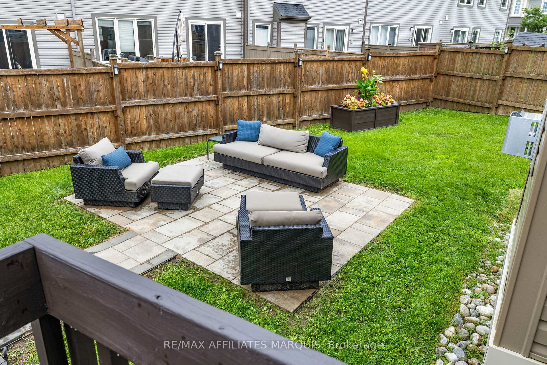 Photo 43 of 14 Sweetbay Circle, Ottawa, Stittsville (North) — HOMEH