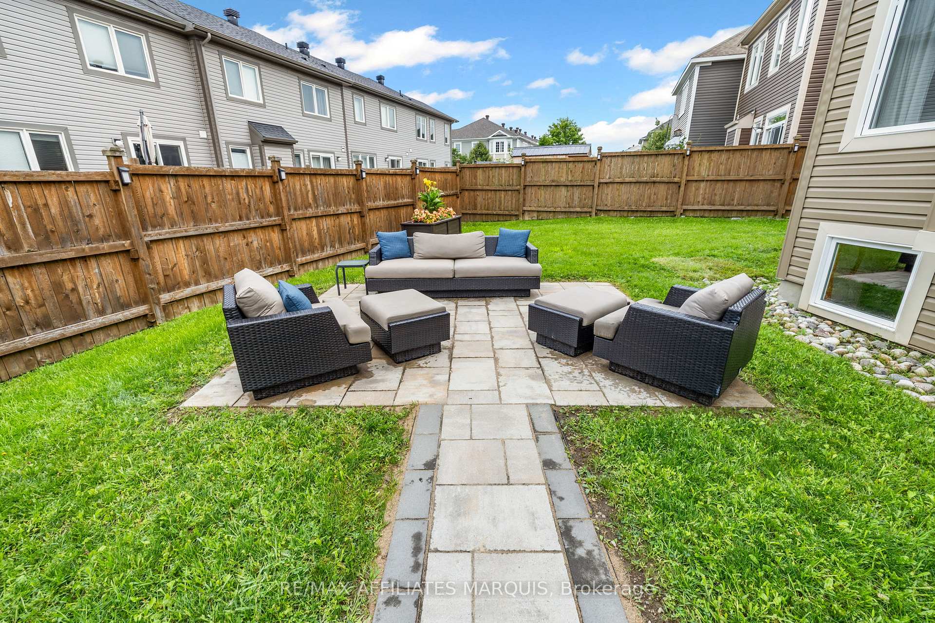 Photo 47 of 14 Sweetbay Circle, Ottawa, Stittsville (North) — HOMEH