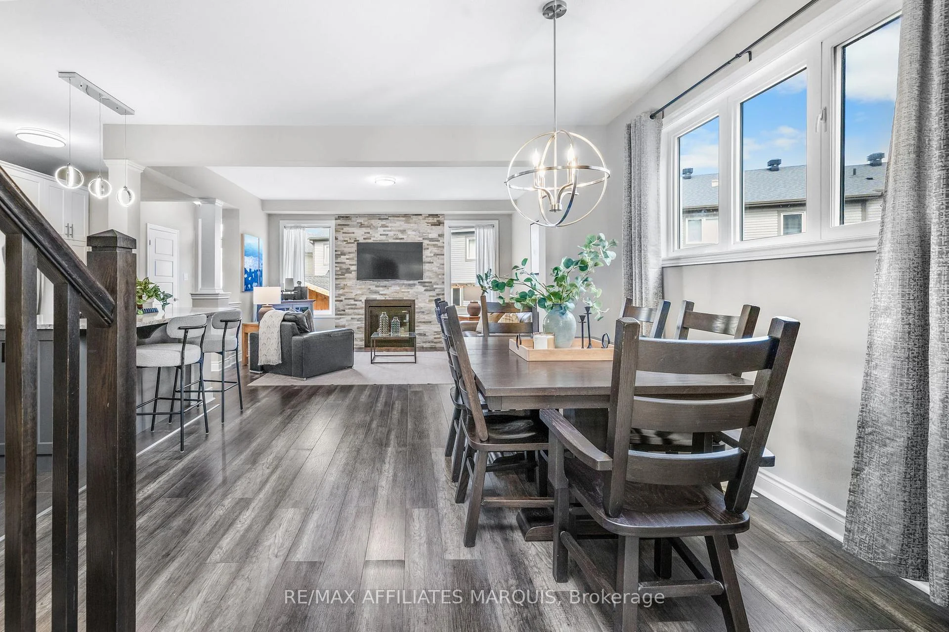 Photo 9 of 14 Sweetbay Circle, Ottawa, Stittsville (North) — HOMEH