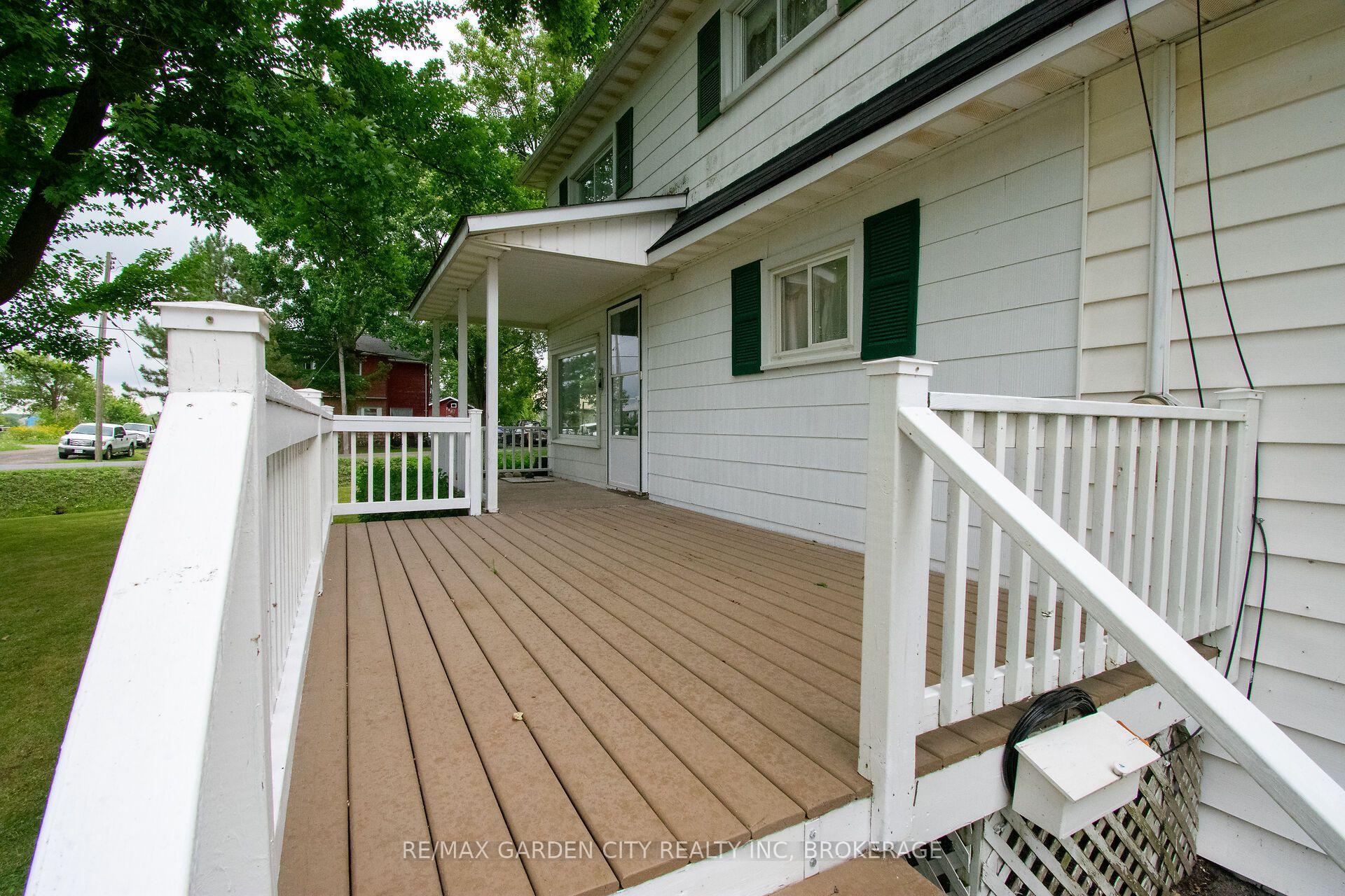 Photo 4 of 2129 Snider Road, Port Colborne, Bethel — HOMEH