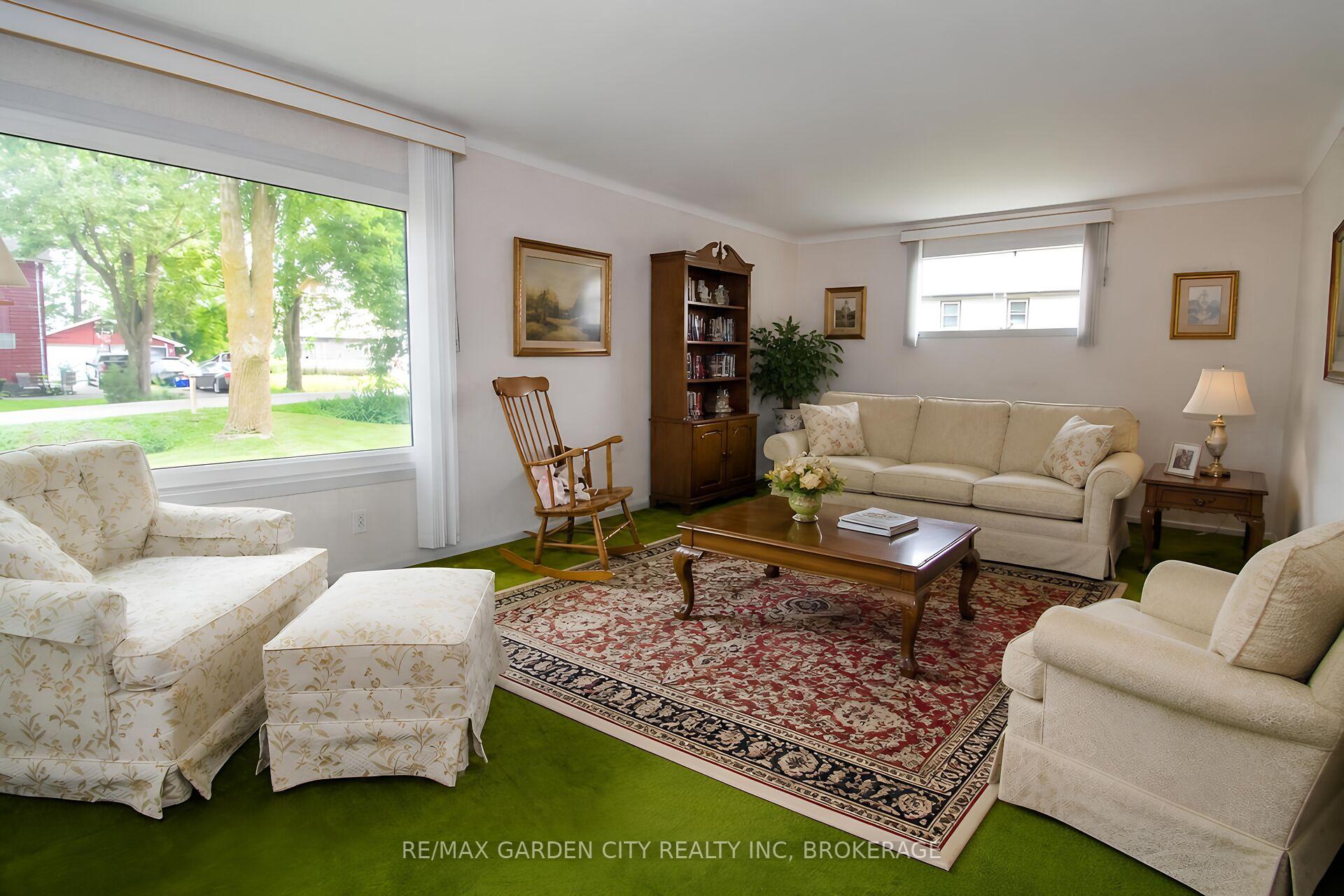 Photo 5 of 2129 Snider Road, Port Colborne, Bethel — HOMEH