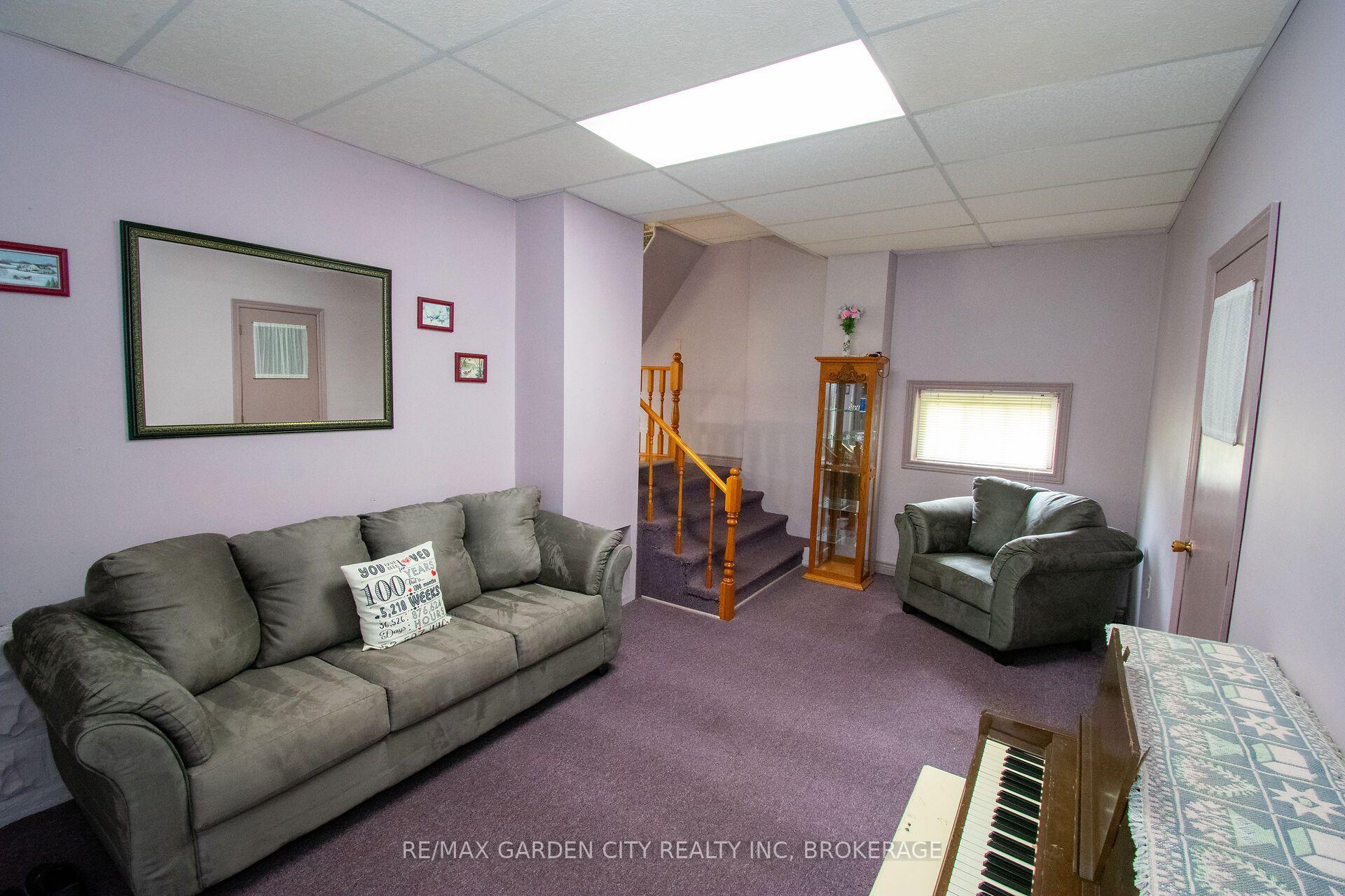 Photo 16 of 2129 Snider Road, Port Colborne, Bethel — HOMEH