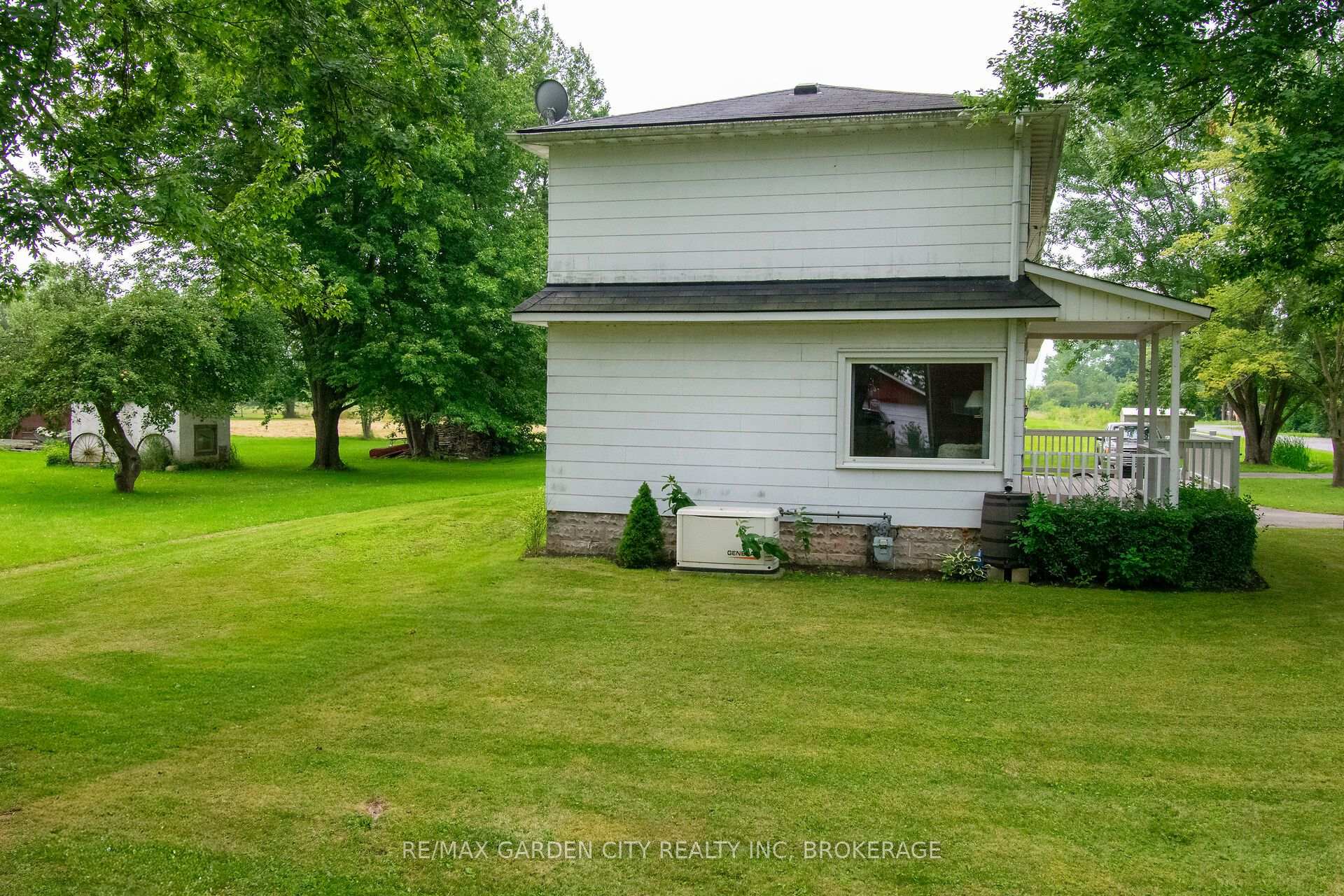 Photo 32 of 2129 Snider Road, Port Colborne, Bethel — HOMEH