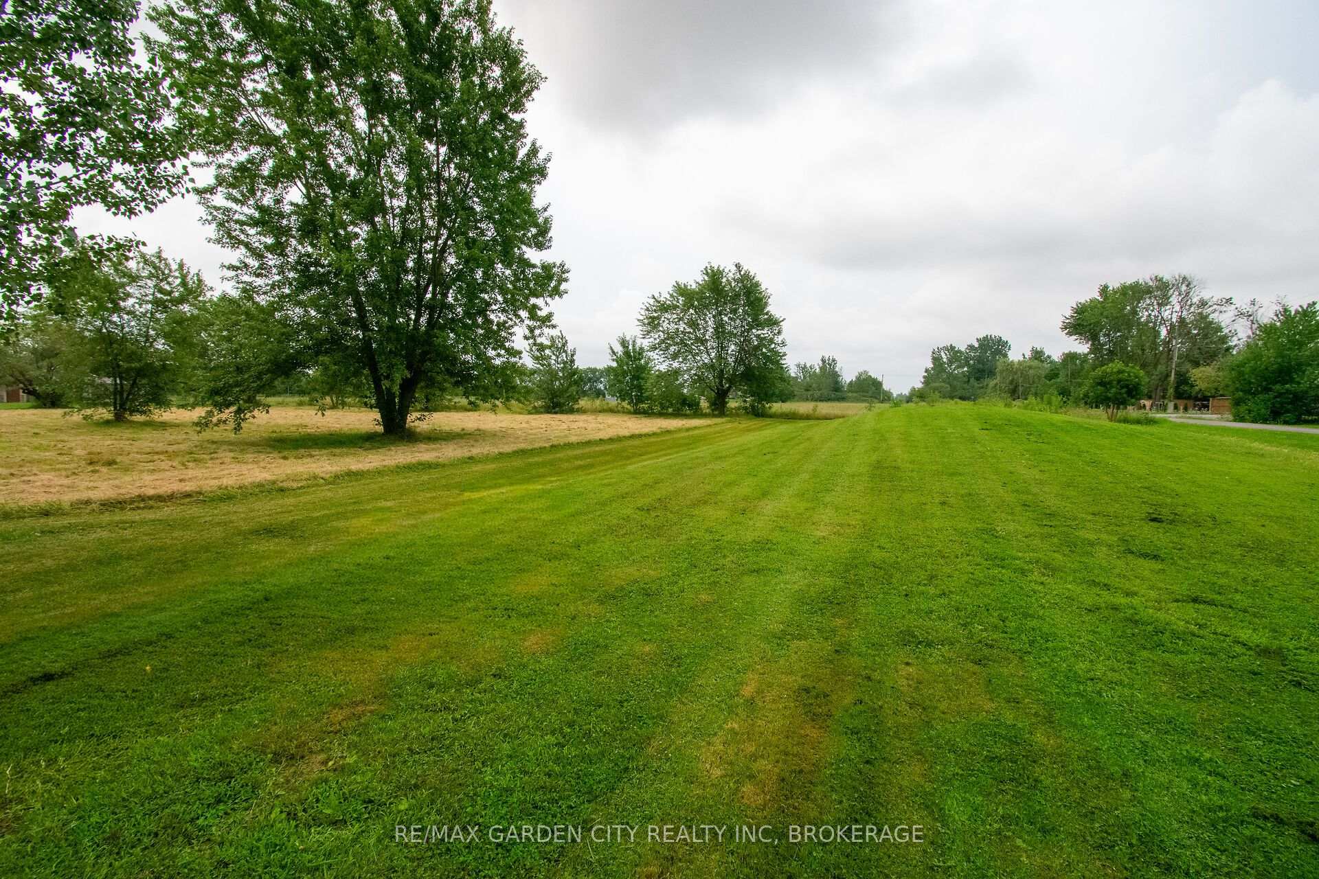 Photo 38 of 2129 Snider Road, Port Colborne, Bethel — HOMEH