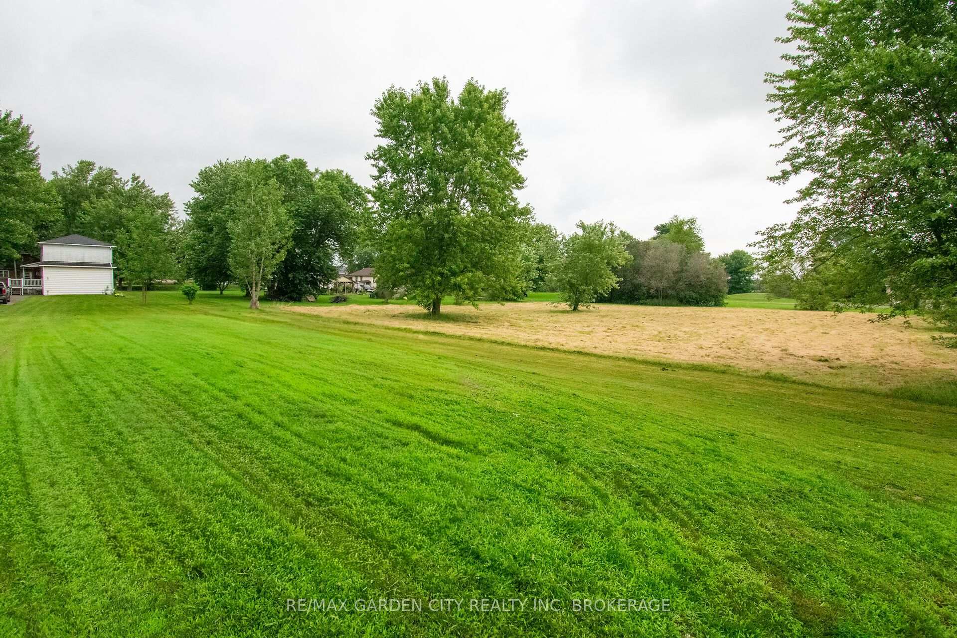 Photo 39 of 2129 Snider Road, Port Colborne, Bethel — HOMEH