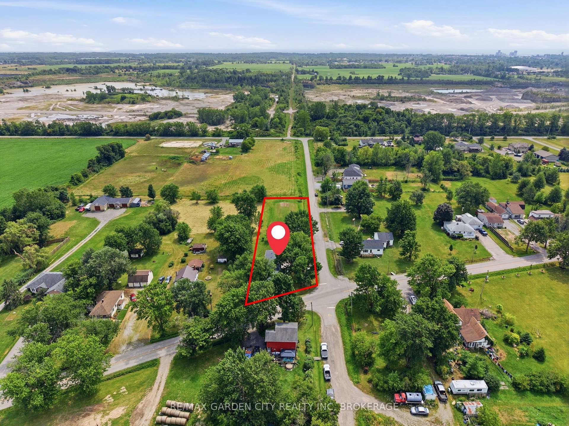 Photo 49 of 2129 Snider Road, Port Colborne, Bethel — HOMEH