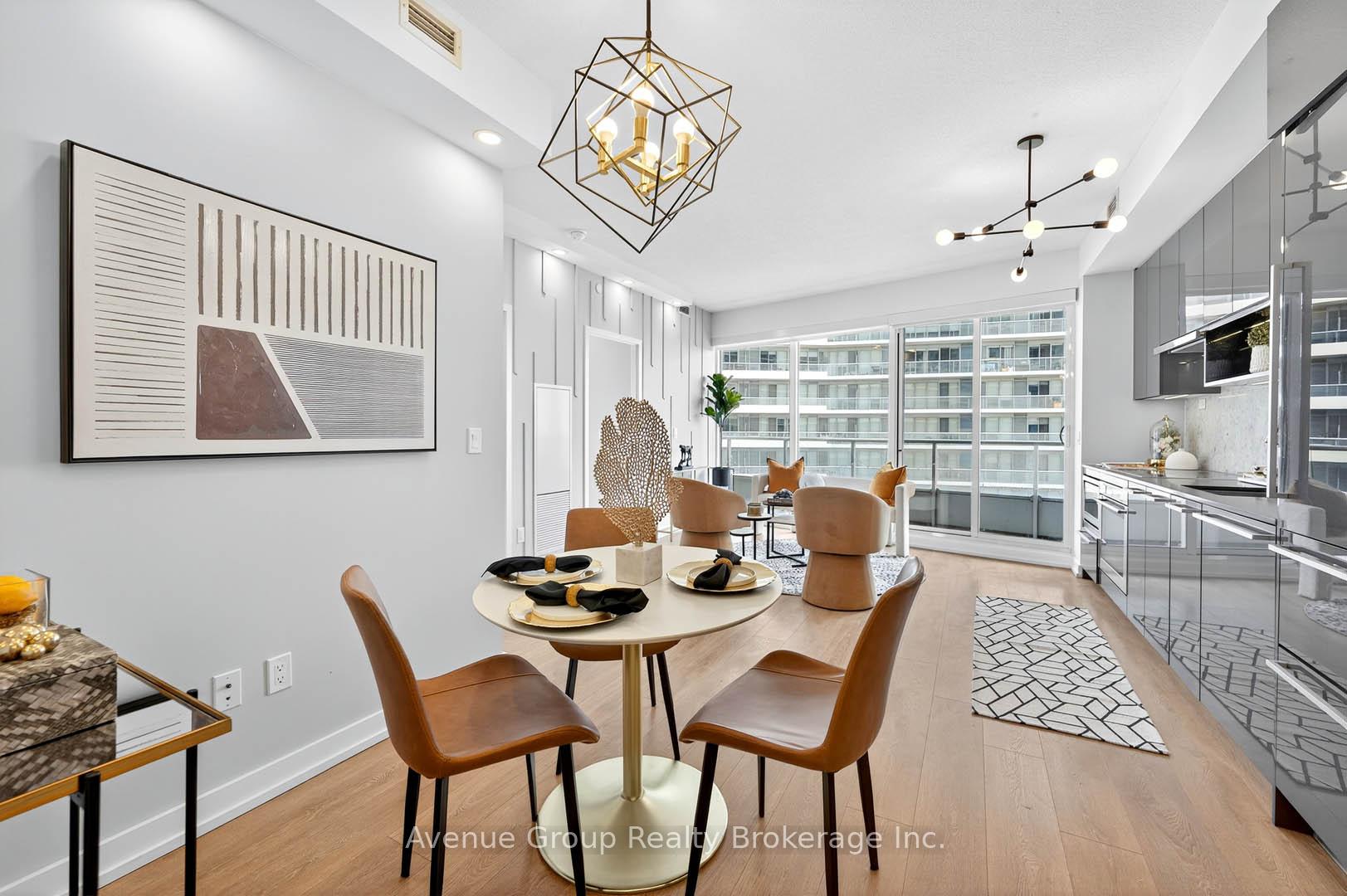 Photo 5 of Unit 2805, 115 McMahon Drive, North York, Bayview Village — HOMEH