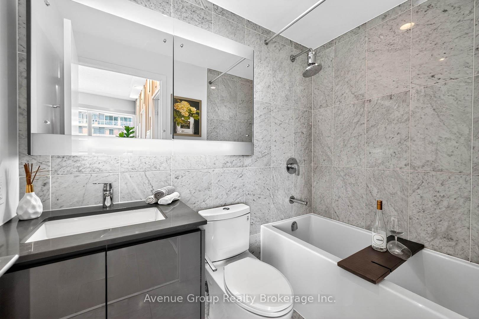 Photo 16 of Unit 2805, 115 McMahon Drive, North York, Bayview Village — HOMEH