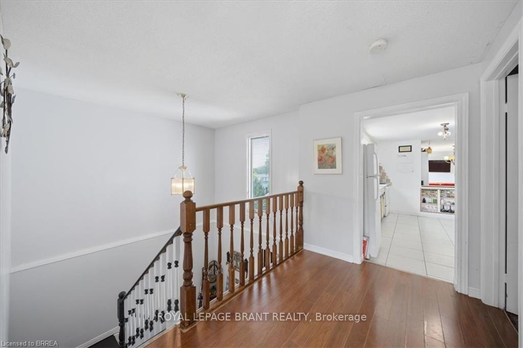 Photo 7 of 367 Nelson Street, Brantford, East Ward — HOMEH