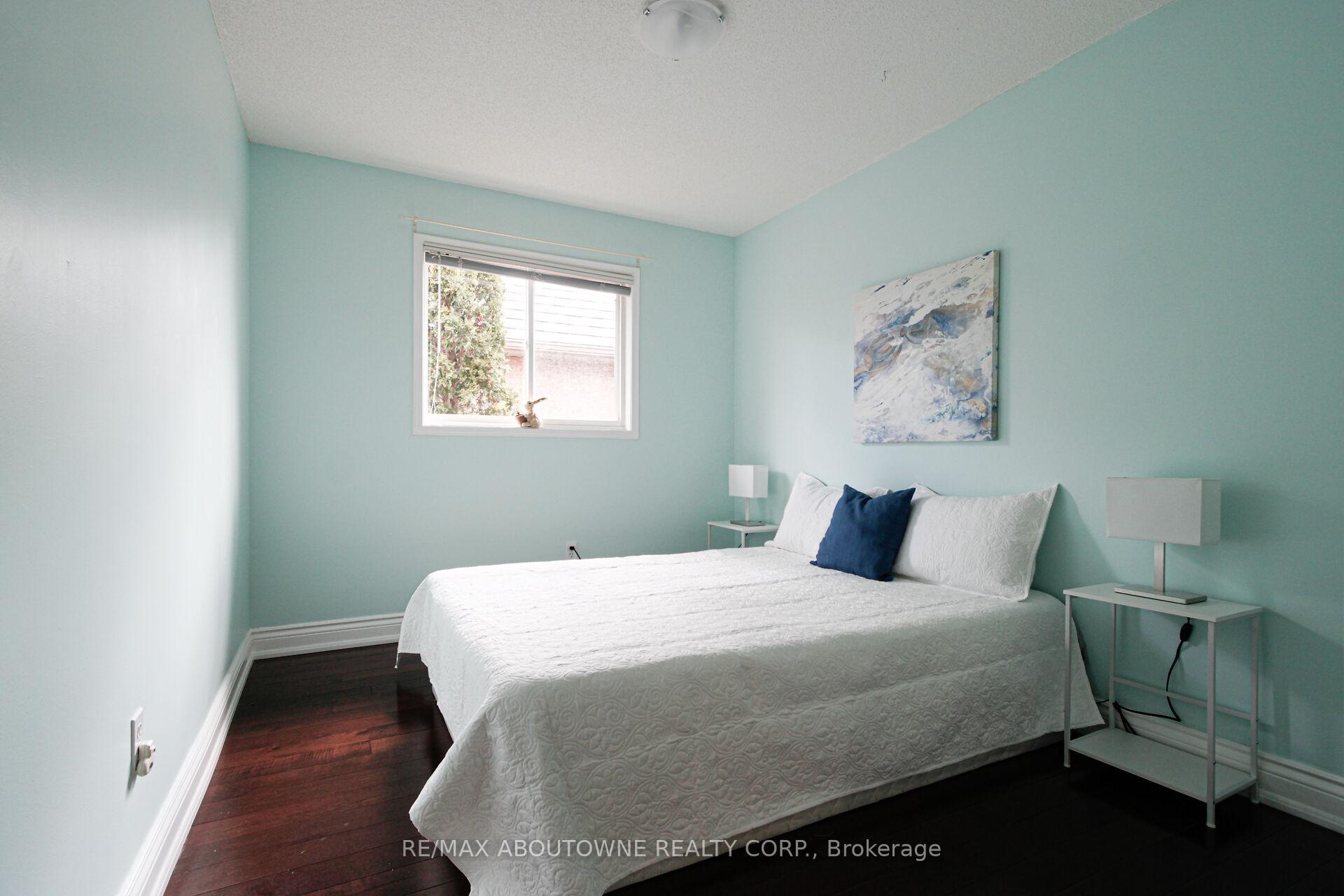 Photo 37 of 2216 Norfolk Drive, Oakville, River Oaks — HOMEH