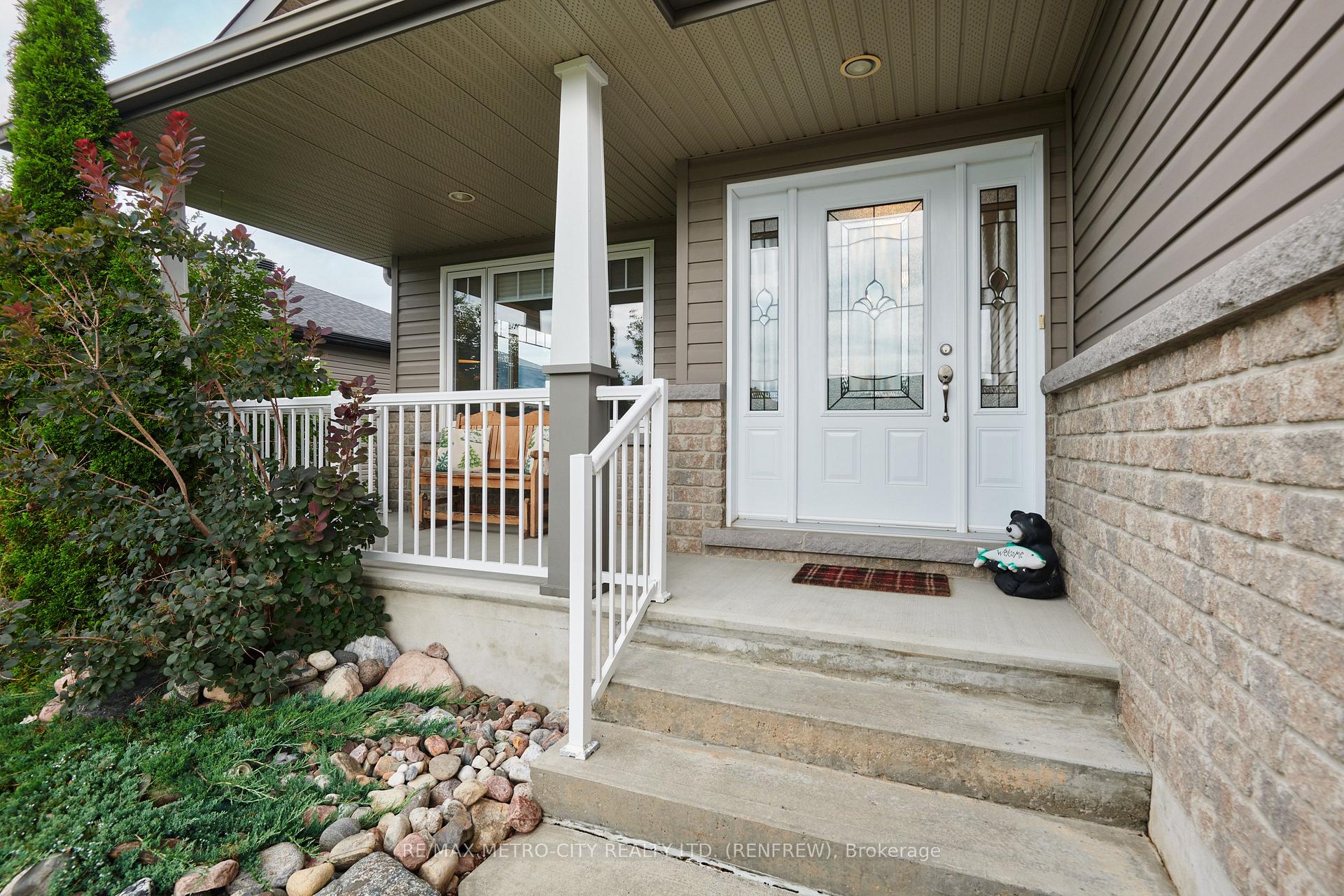 Photo 6 of 89 Otteridge Drive, Renfrew, Renfrew — HOMEH