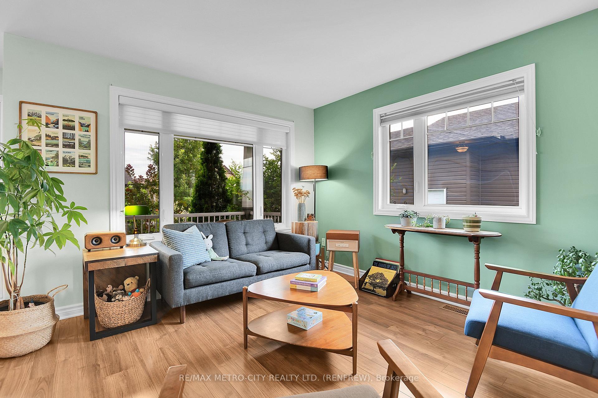 Photo 11 of 89 Otteridge Drive, Renfrew, Renfrew — HOMEH