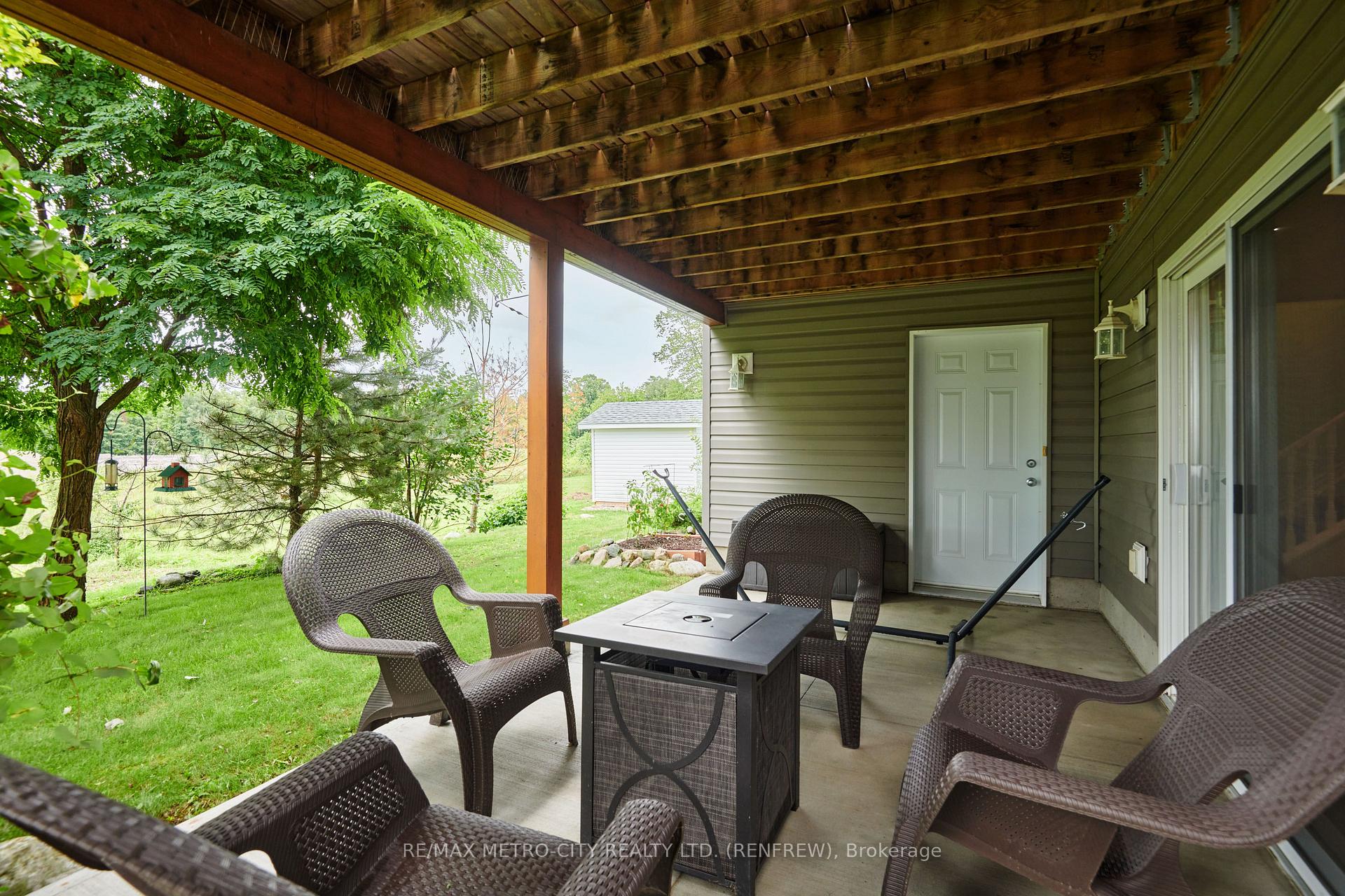 Photo 32 of 89 Otteridge Drive, Renfrew, Renfrew — HOMEH