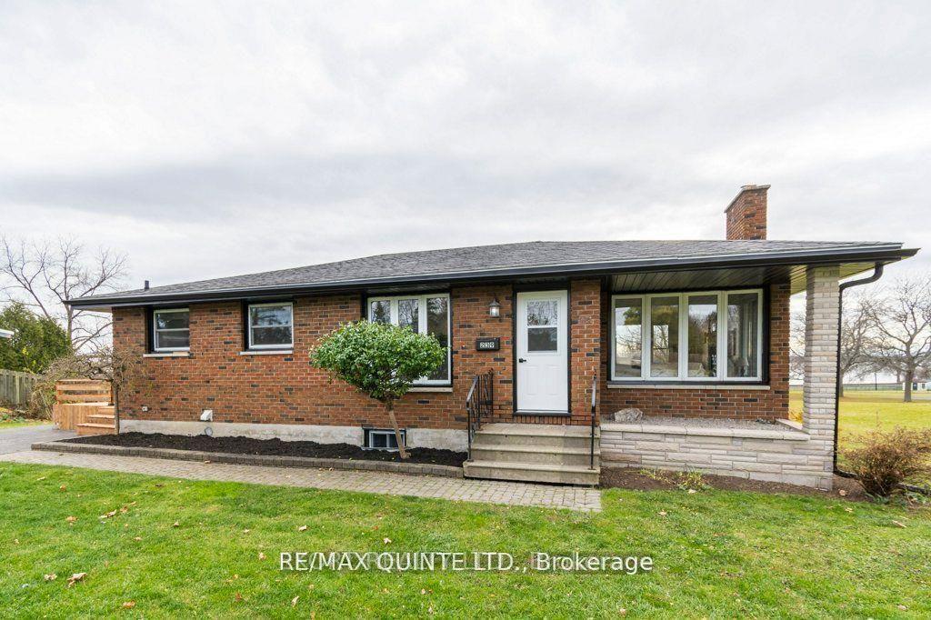 Photo 1 of Unit Upper, 239 Dundas Street W, Belleville, Belleville Ward — HOMEH