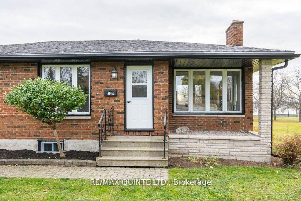 Photo 2 of Unit Upper, 239 Dundas Street W, Belleville, Belleville Ward — HOMEH