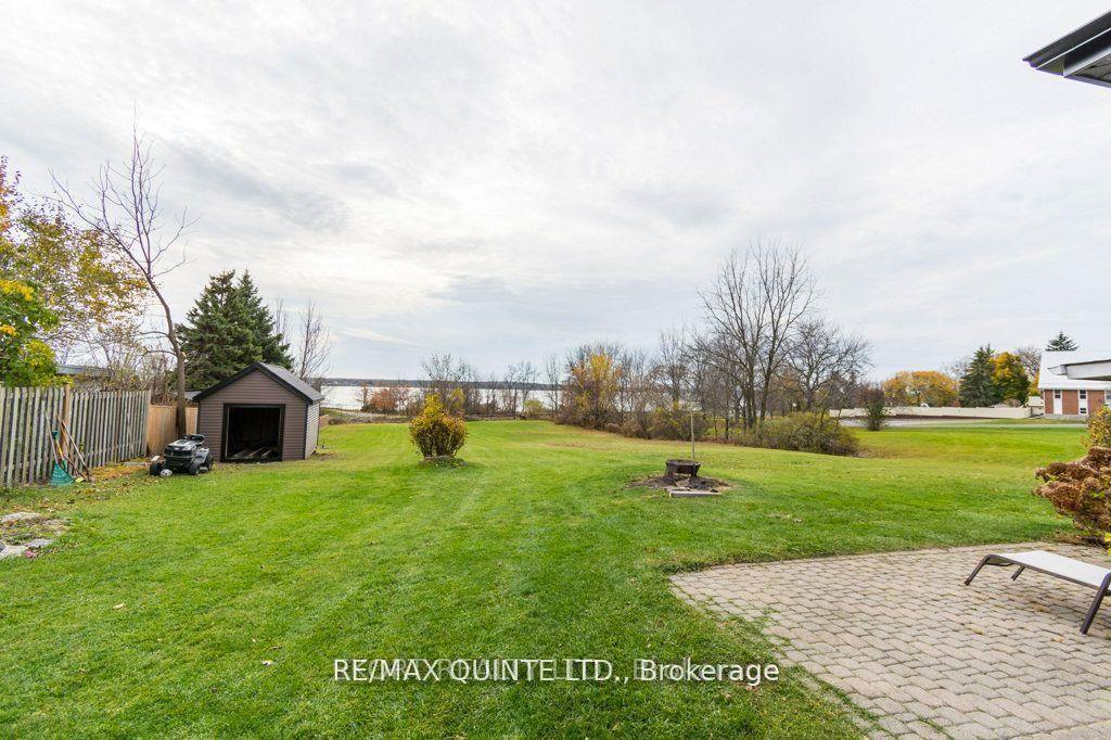 Photo 3 of Unit Upper, 239 Dundas Street W, Belleville, Belleville Ward — HOMEH