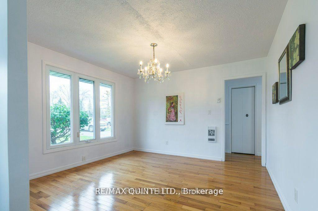 Photo 8 of Unit Upper, 239 Dundas Street W, Belleville, Belleville Ward — HOMEH