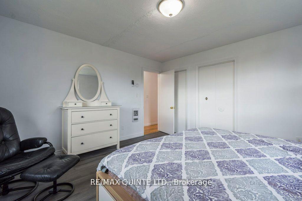 Photo 12 of Unit Upper, 239 Dundas Street W, Belleville, Belleville Ward — HOMEH