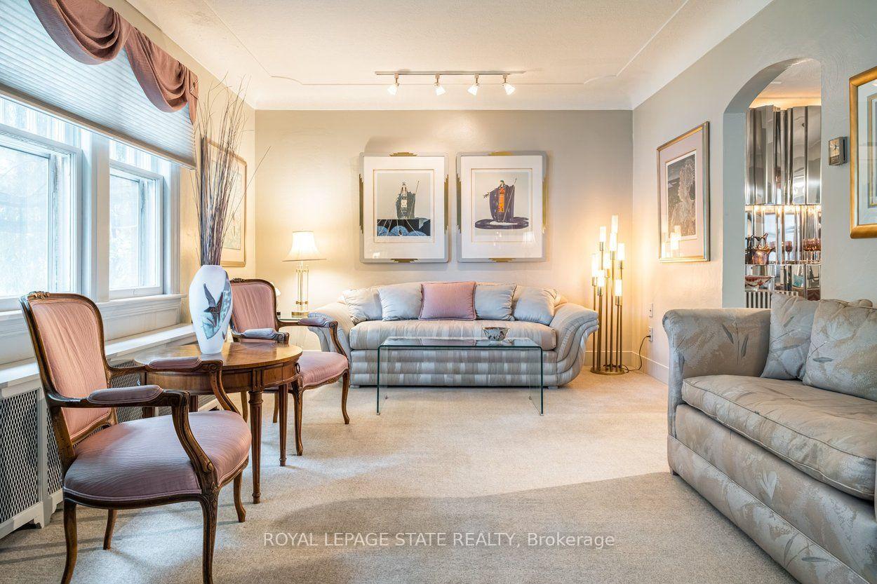 Photo 9 of 107 Bond Street S, Hamilton, Westdale — HOMEH