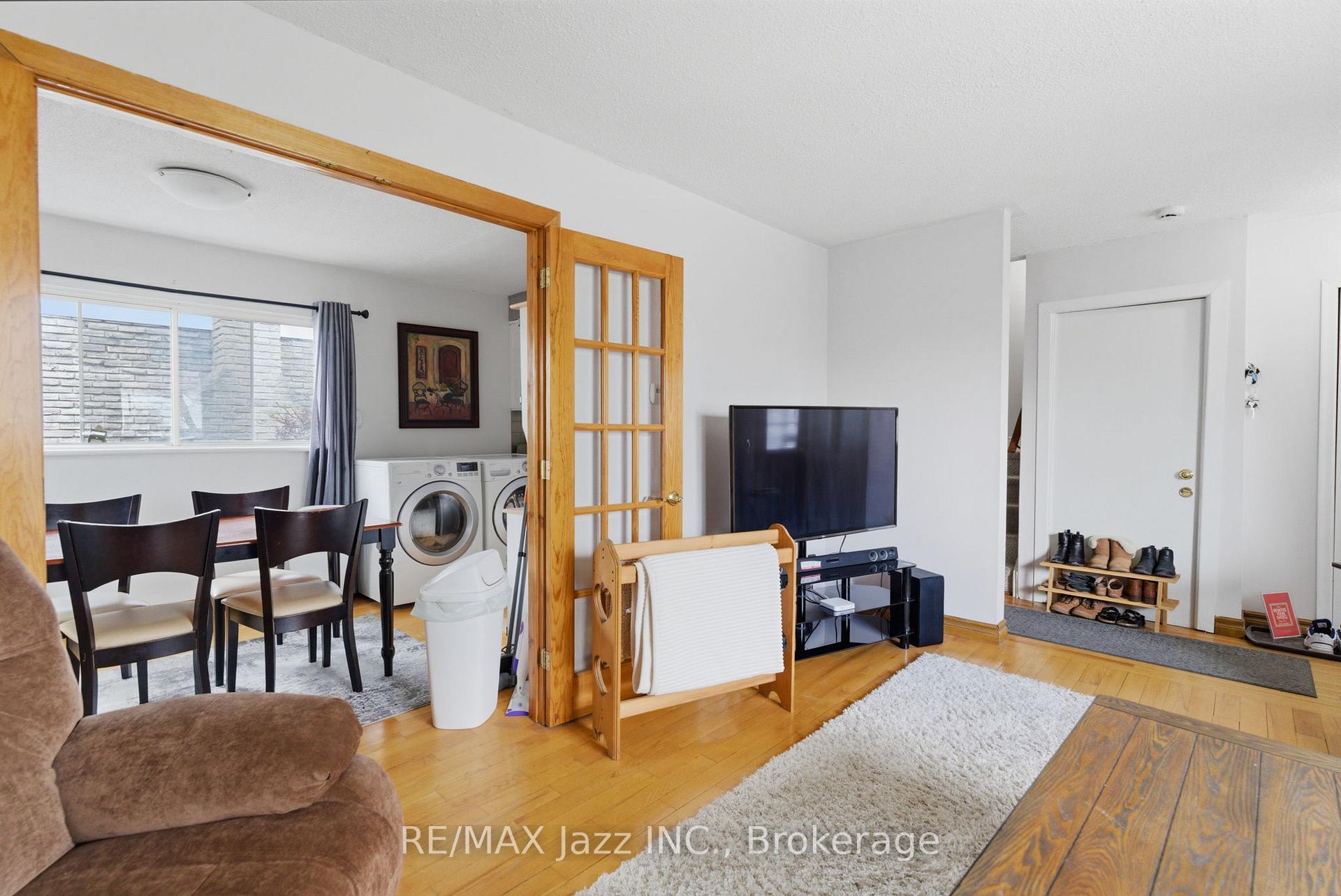 Photo 10 of 621 Willow Crescent, Cobourg — HOMEH