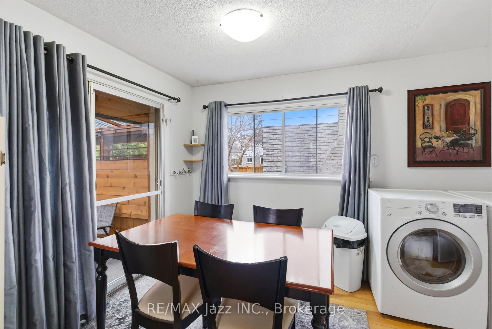 Photo 12 of 621 Willow Crescent, Cobourg — HOMEH