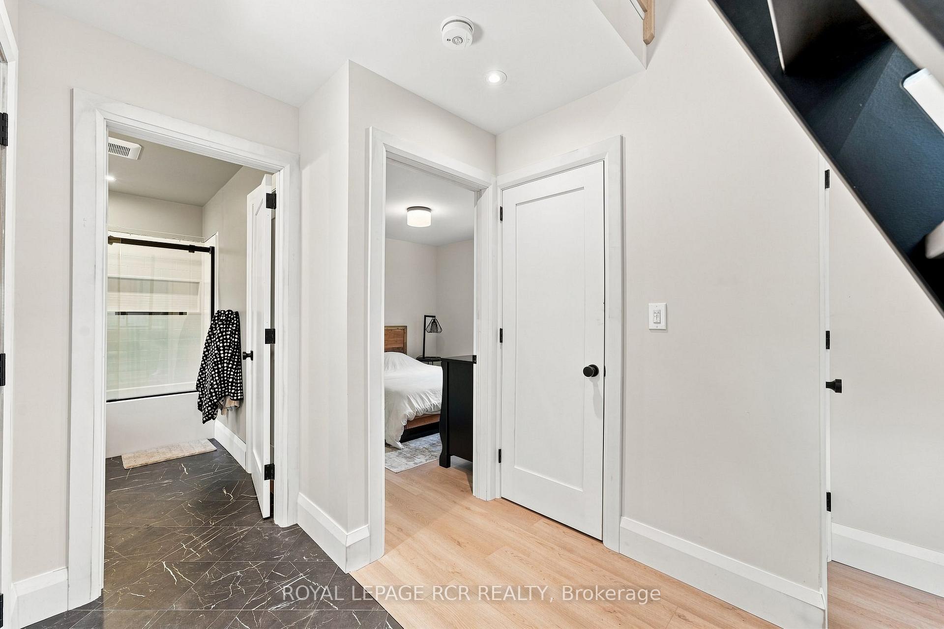 Photo 10 of 23 Mark Street, Aurora, Aurora Village — HOMEH