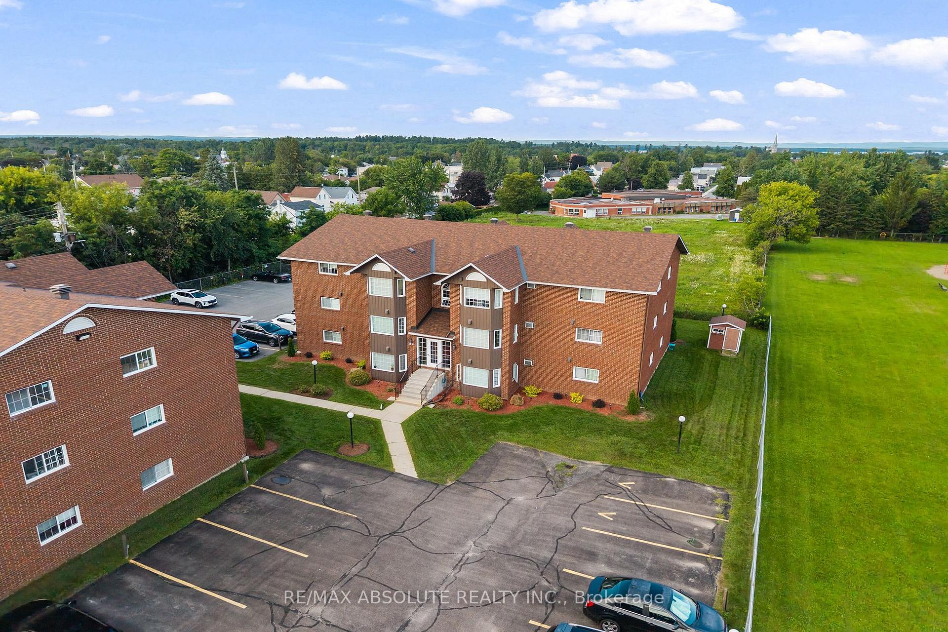Photo 30 of Unit 3B, 89 Edey Street, Arnprior, Arnprior — HOMEH