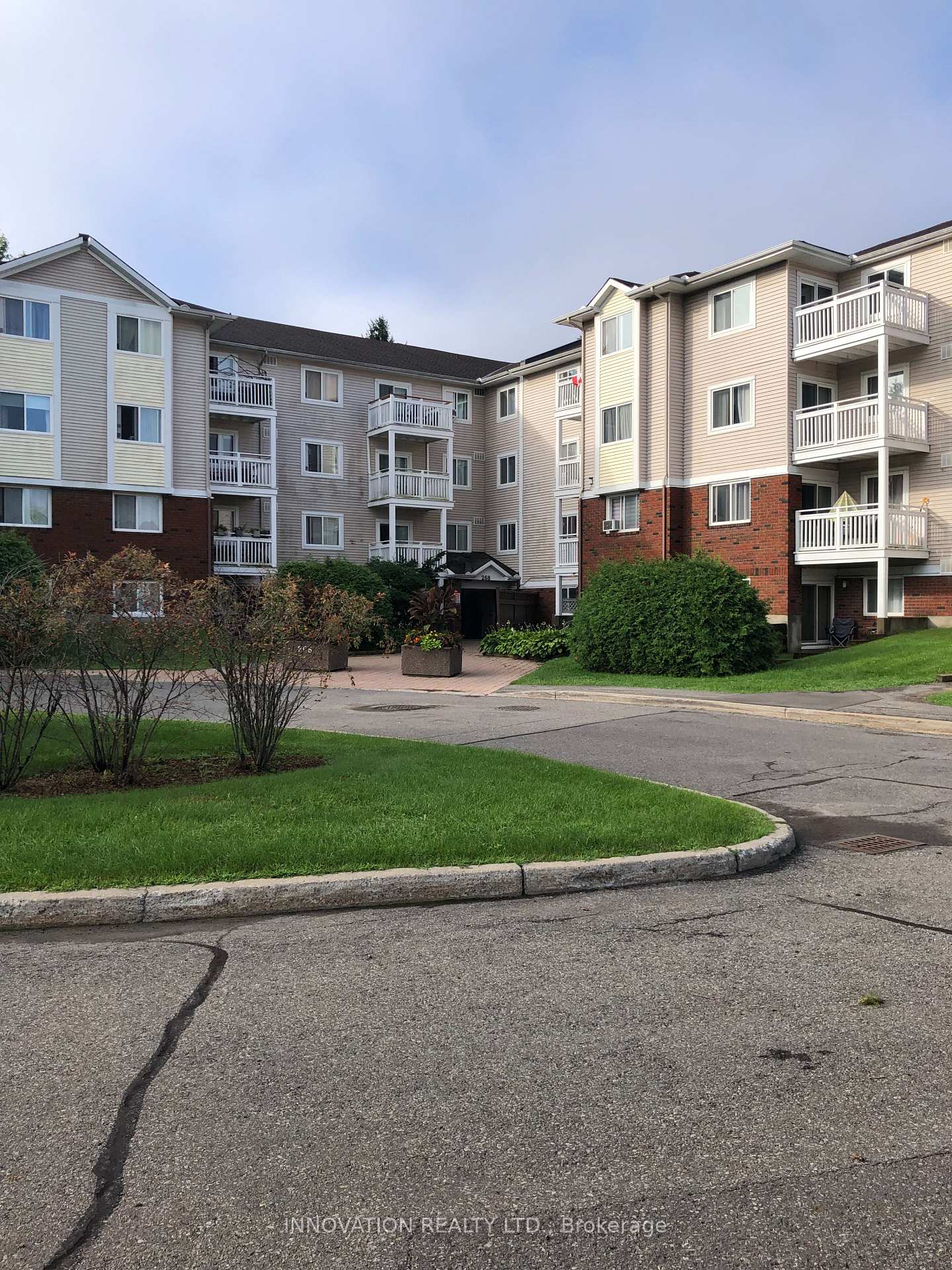 Photo 2 of Unit 206, 268 Lorry Greenberg Drive, Ottawa, Hunt Club Park/Greenboro — HOMEH