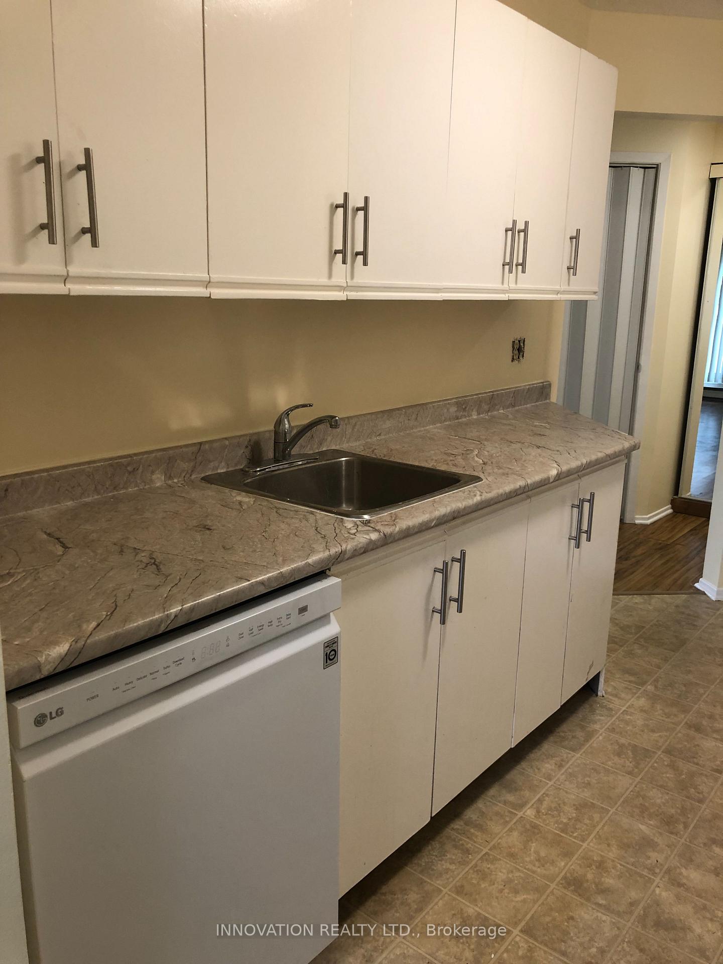 Photo 16 of Unit 206, 268 Lorry Greenberg Drive, Ottawa, Hunt Club Park/Greenboro — HOMEH