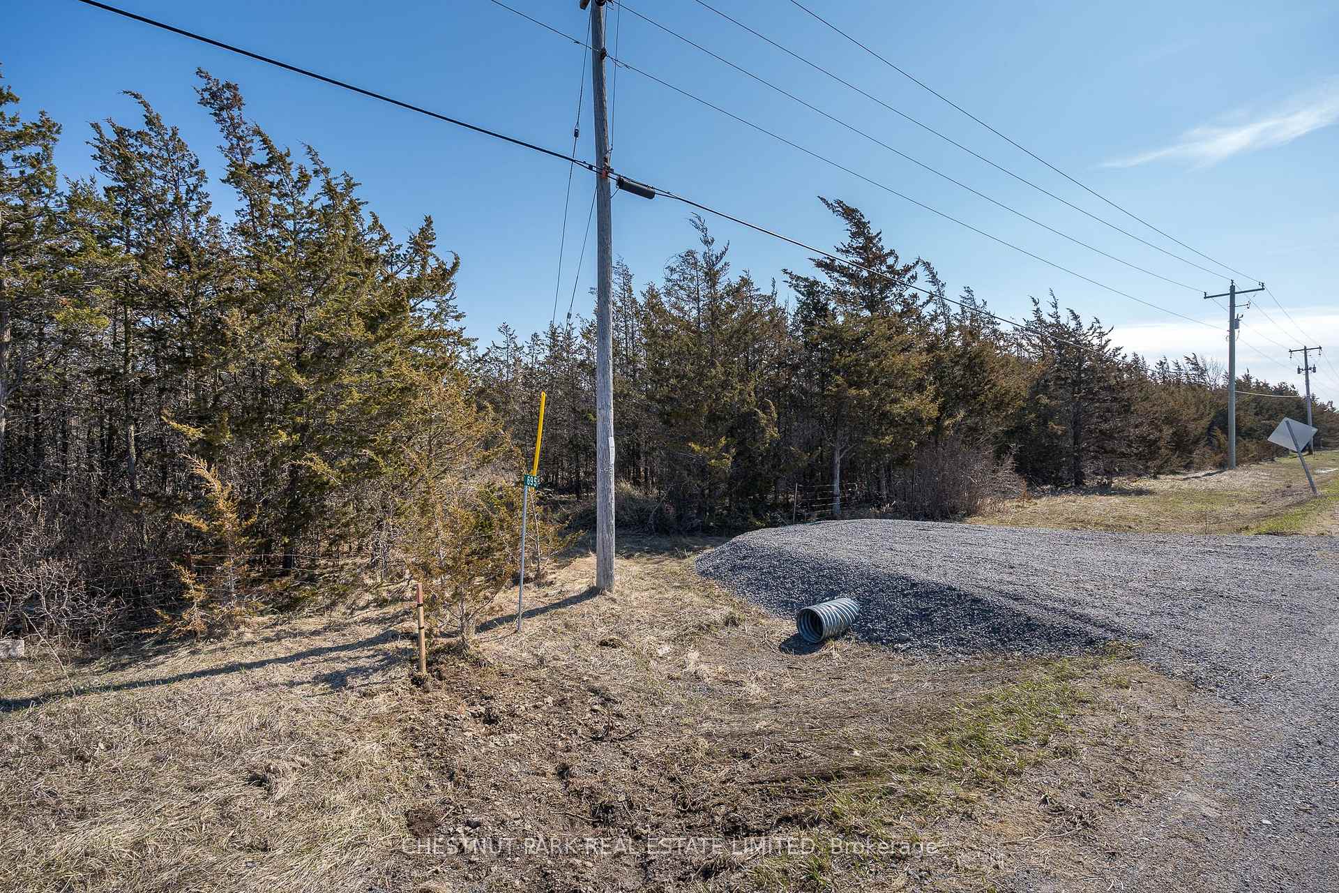 Photo 10 of 695 County Road 7, Prince Edward County, North Marysburg Ward — HOMEH