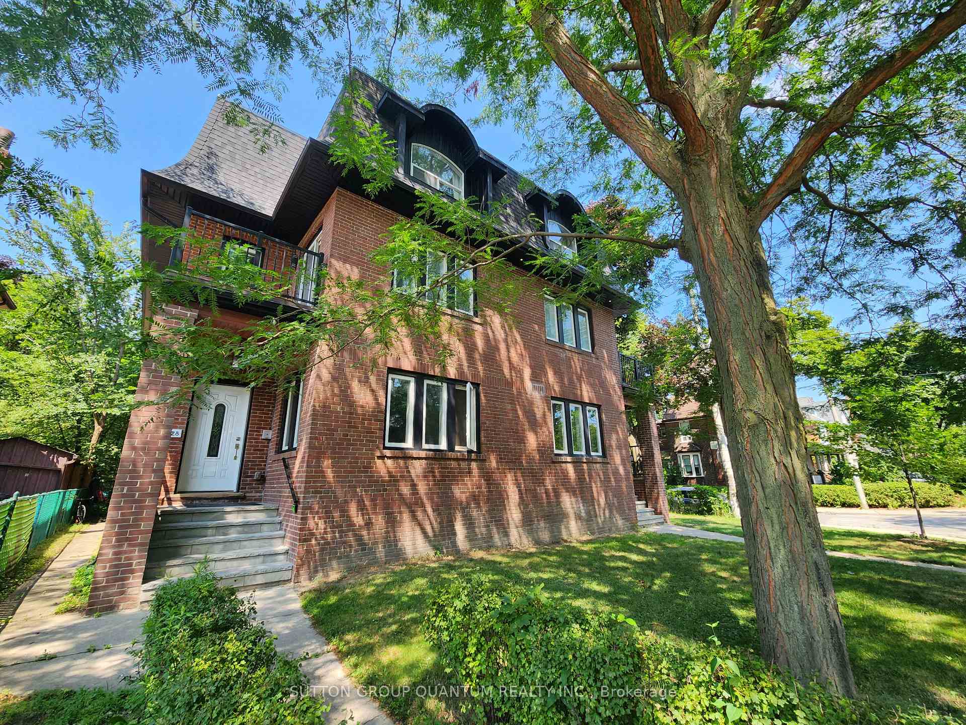 Photo 17 of Unit 2, 28 Boustead Avenue, Toronto, Roncesvalles — HOMEH