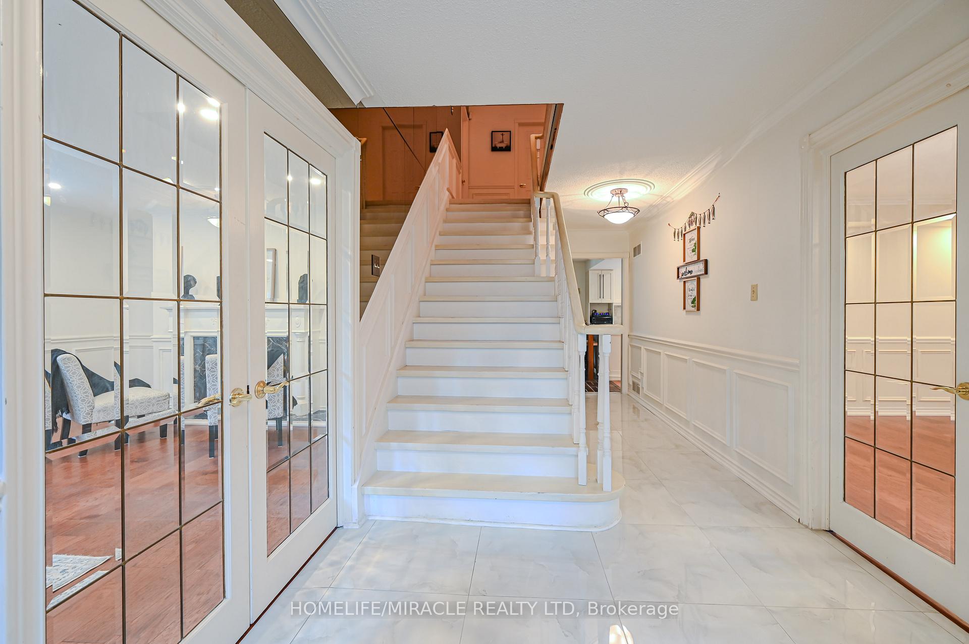 Photo 7 of 62 Gibson Lake Drive, Caledon, Palgrave — HOMEH