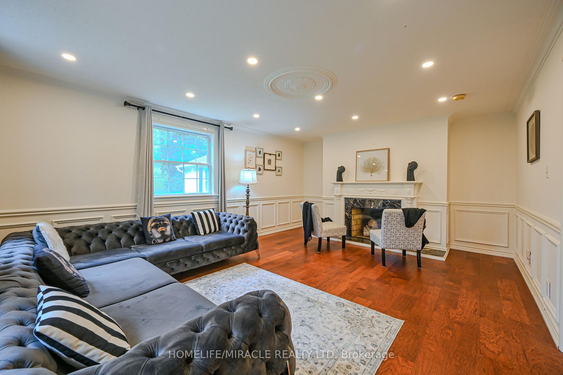 Photo 10 of 62 Gibson Lake Drive, Caledon, Palgrave — HOMEH