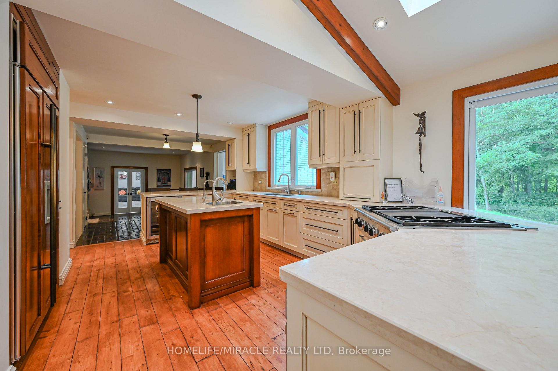 Photo 15 of 62 Gibson Lake Drive, Caledon, Palgrave — HOMEH