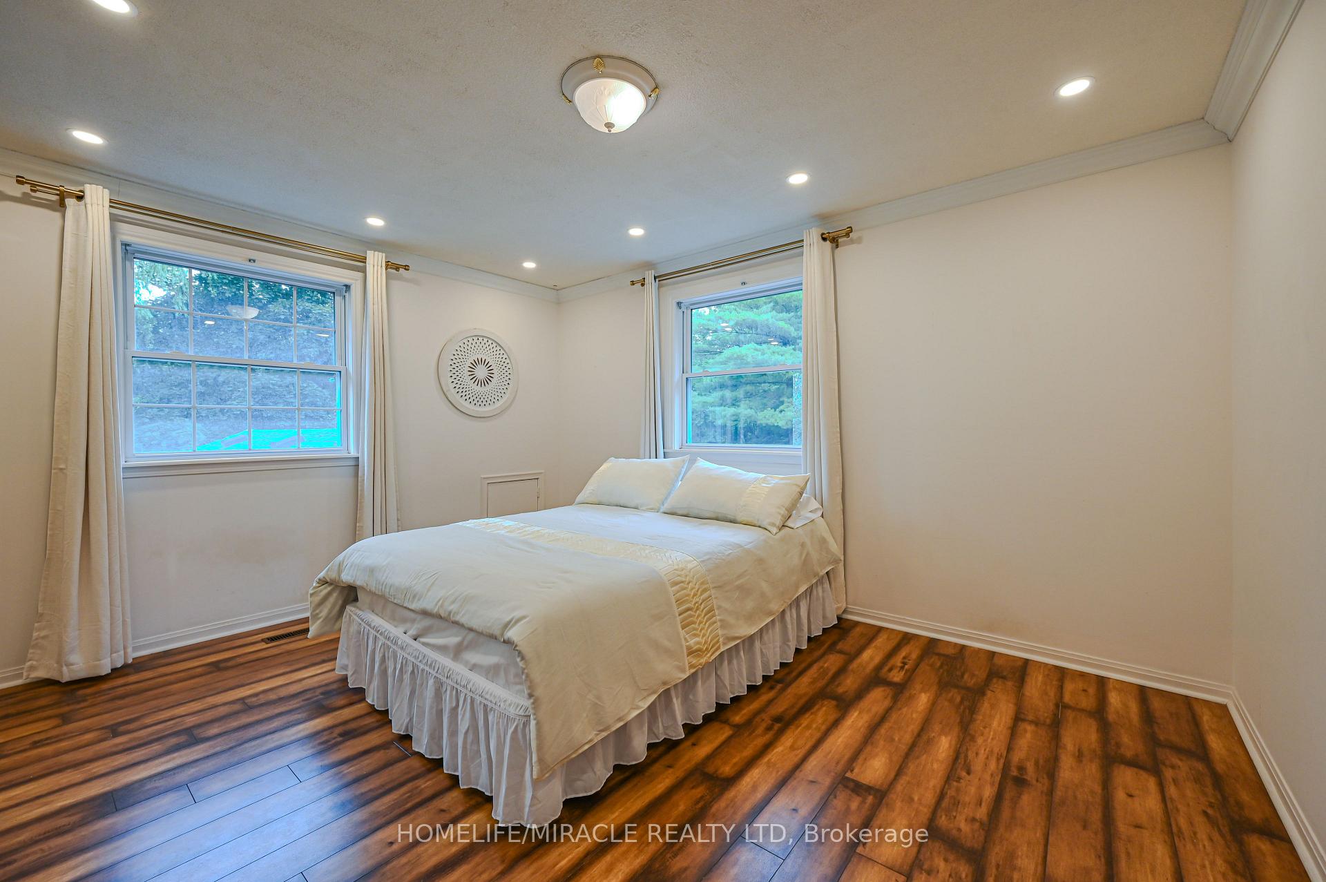 Photo 33 of 62 Gibson Lake Drive, Caledon, Palgrave — HOMEH