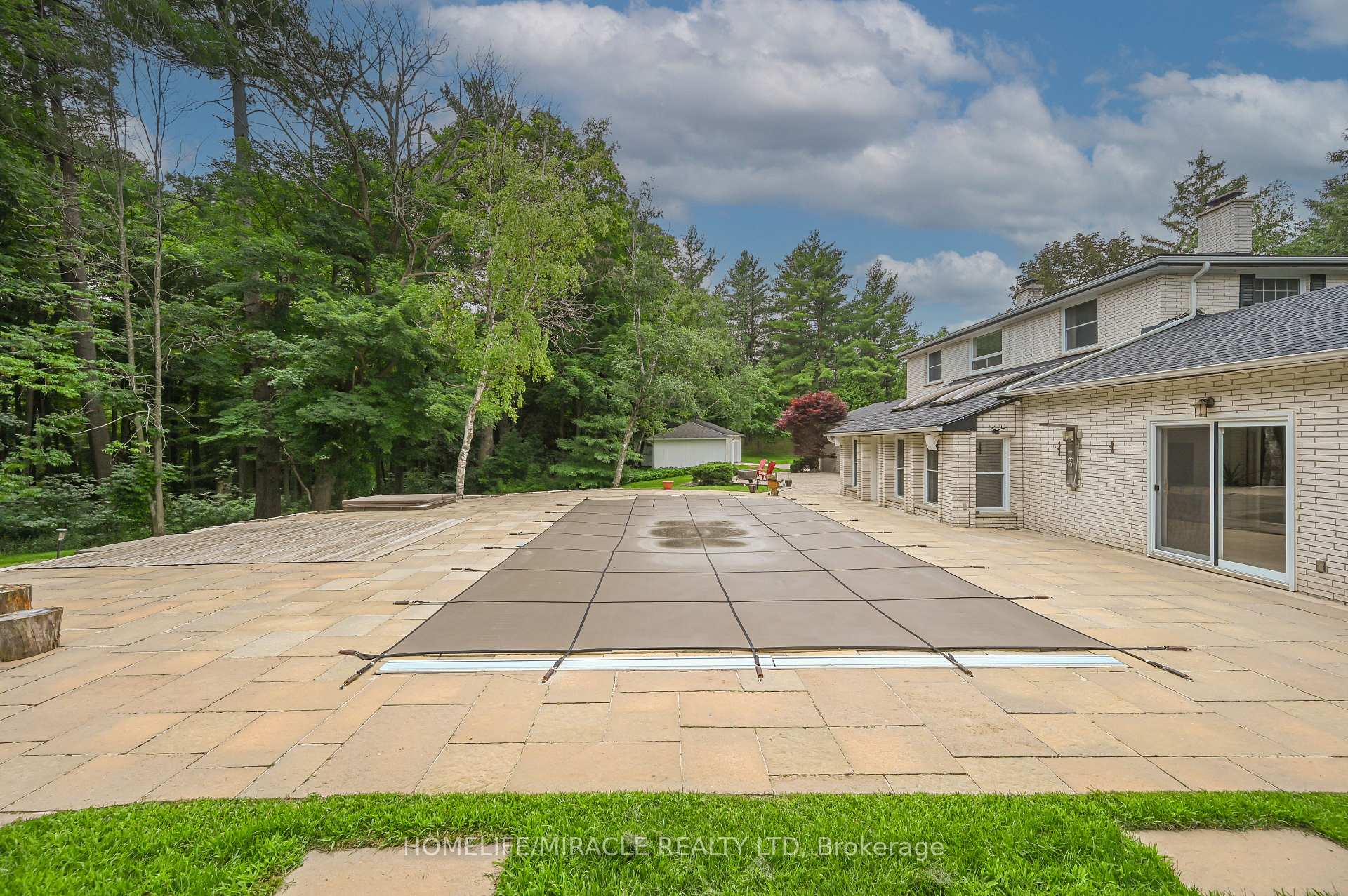 Photo 43 of 62 Gibson Lake Drive, Caledon, Palgrave — HOMEH