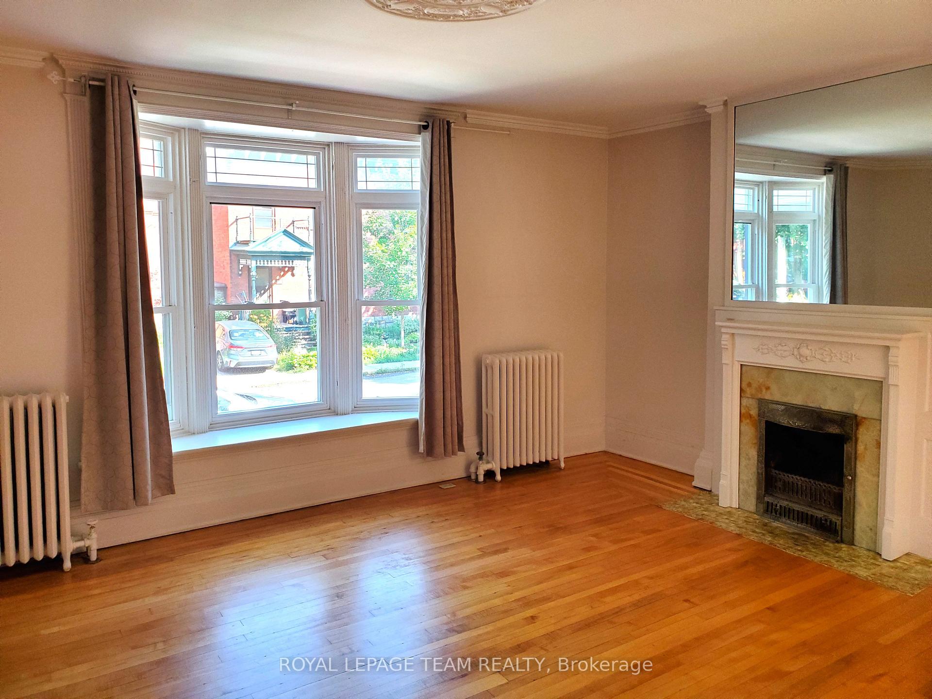 Photo 4 of Unit 1, 540 Gilmour Street, Ottawa, Ottawa Centre — HOMEH