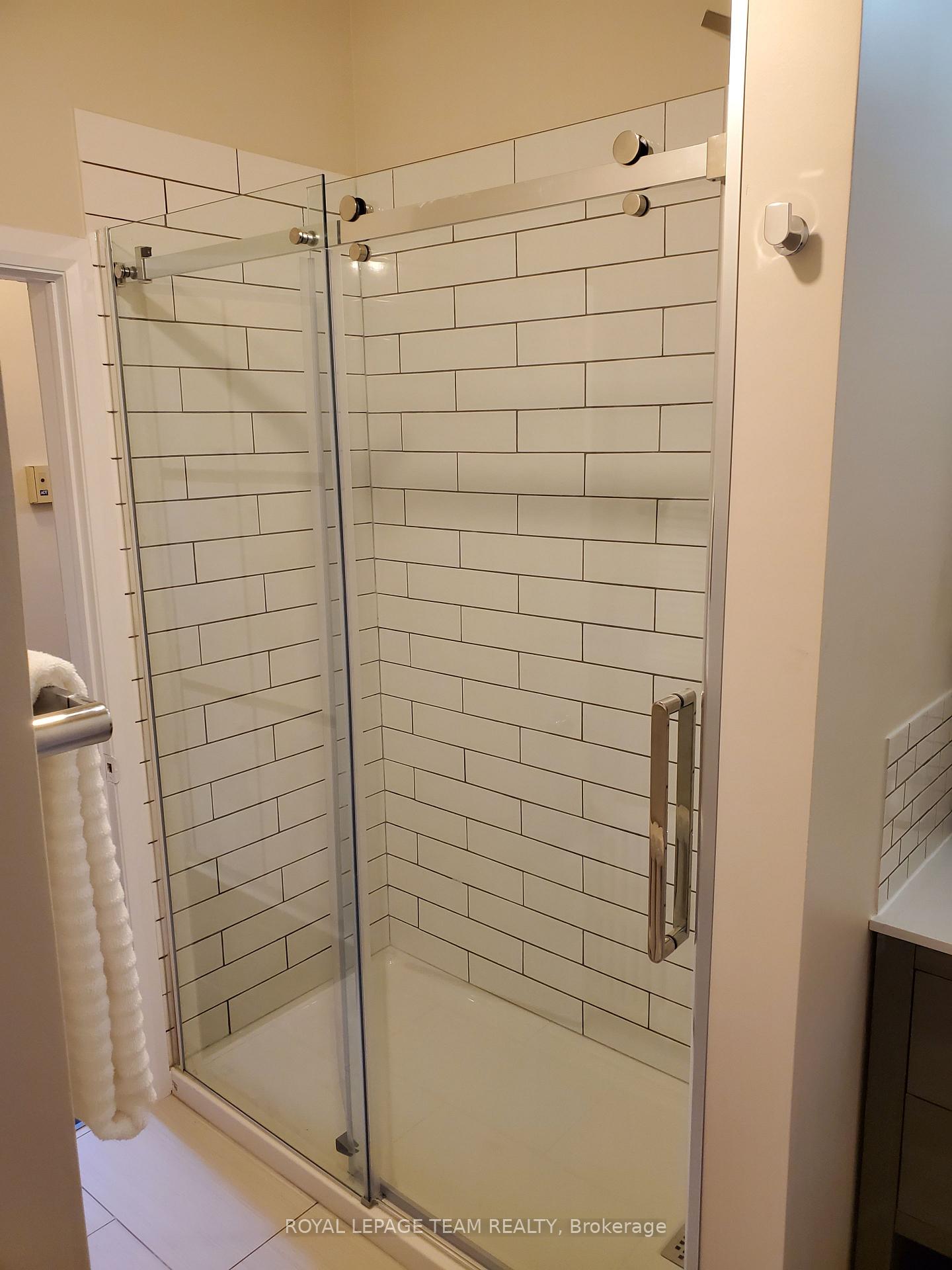 Photo 14 of Unit 1, 540 Gilmour Street, Ottawa, Ottawa Centre — HOMEH