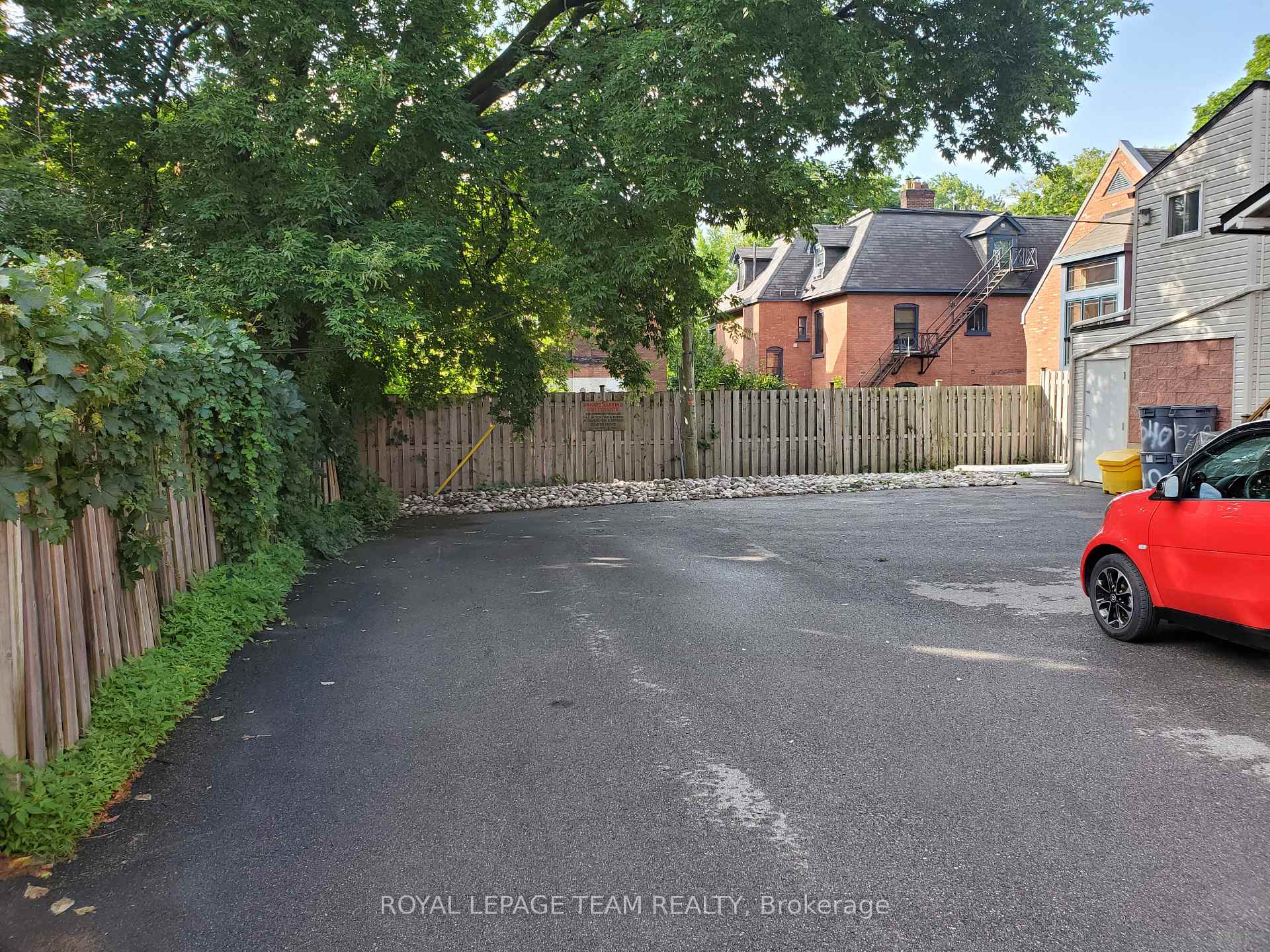 Photo 17 of Unit 1, 540 Gilmour Street, Ottawa, Ottawa Centre — HOMEH
