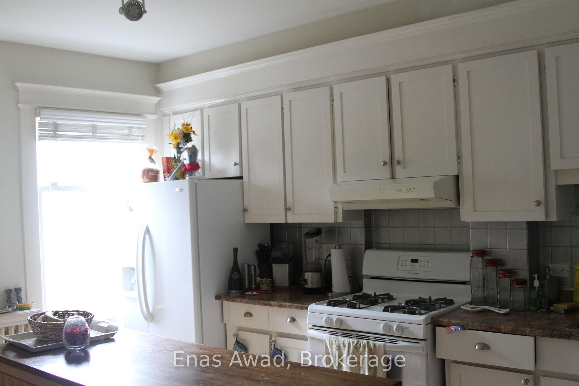 Photo 1 of 738 Manning Avenue, Toronto, The Annex — HOMEH