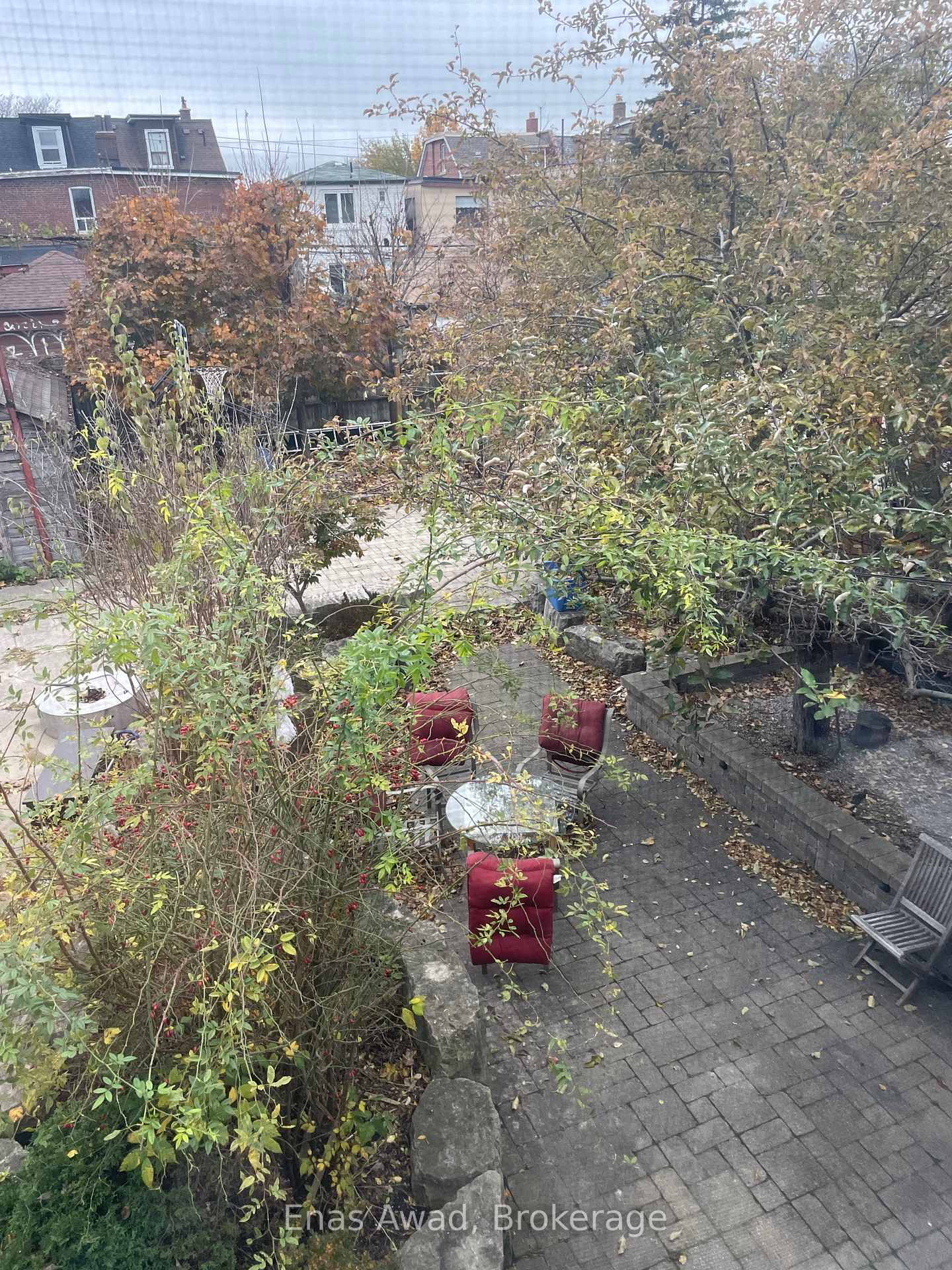 Photo 3 of 738 Manning Avenue, Toronto, The Annex — HOMEH