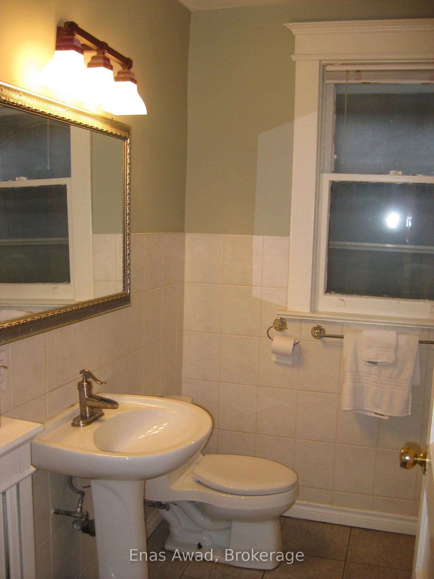 Photo 7 of 738 Manning Avenue, Toronto, The Annex — HOMEH