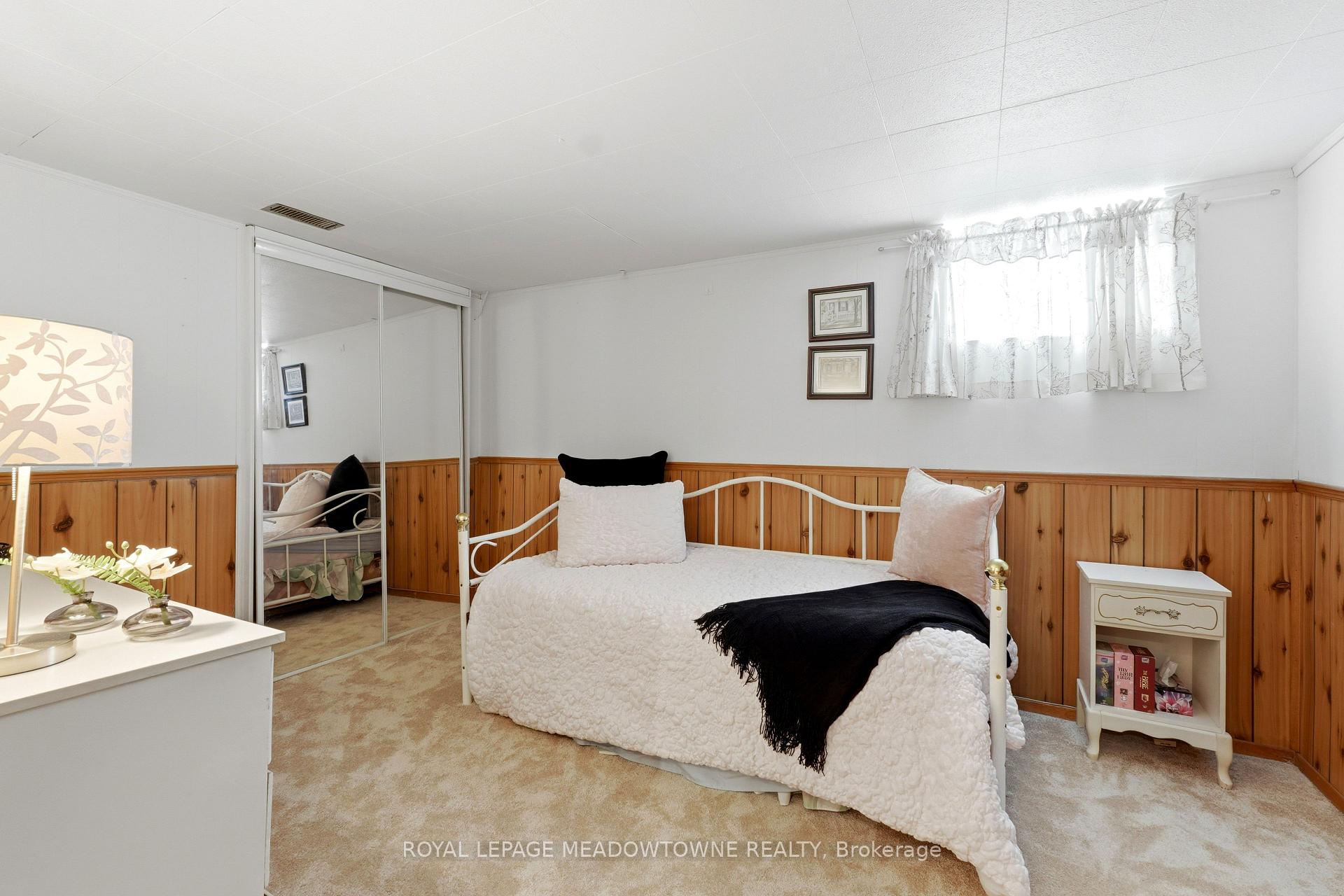 Photo 25 of 177 Delrex Boulevard, Halton Hills, Georgetown — HOMEH