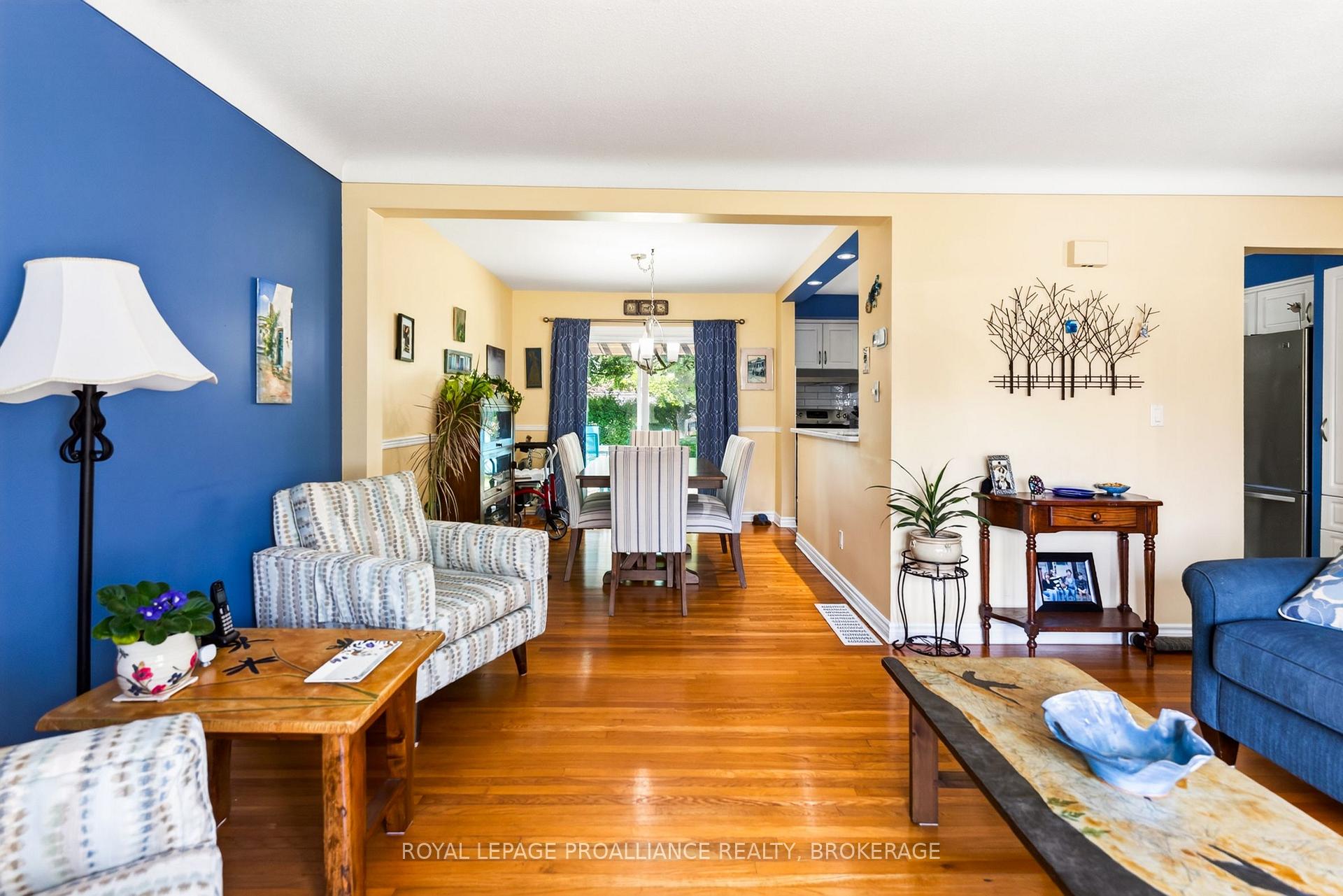 Photo 10 of 379 Glen Castle Road, Kingston, City SouthWest — HOMEH