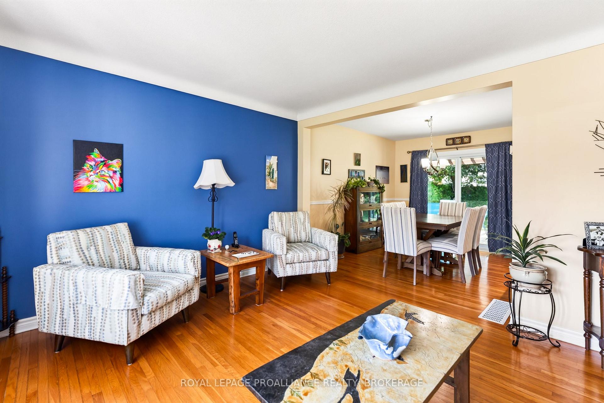 Photo 11 of 379 Glen Castle Road, Kingston, City SouthWest — HOMEH