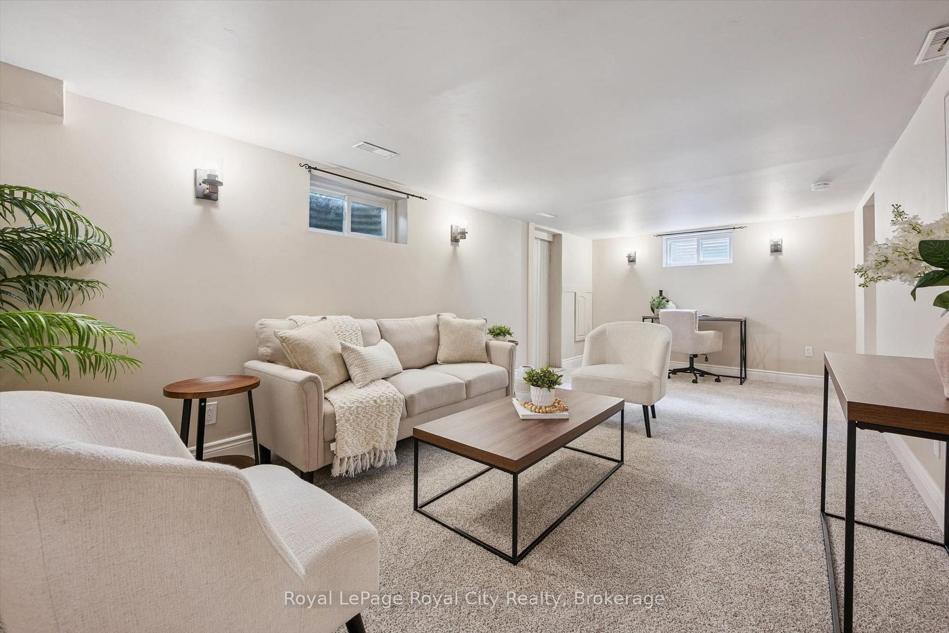 Photo 31 of 10 Sumac Place, Guelph, Riverside Park — HOMEH