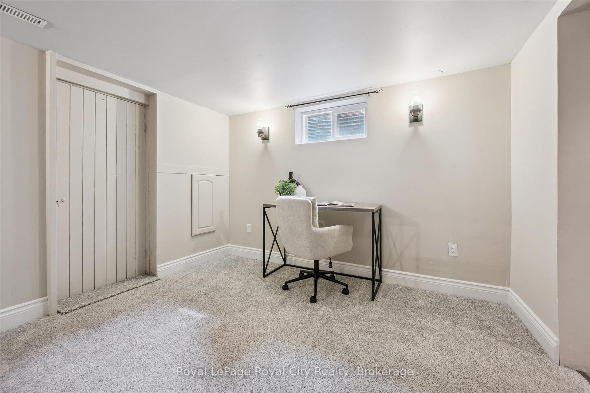 Photo 32 of 10 Sumac Place, Guelph, Riverside Park — HOMEH