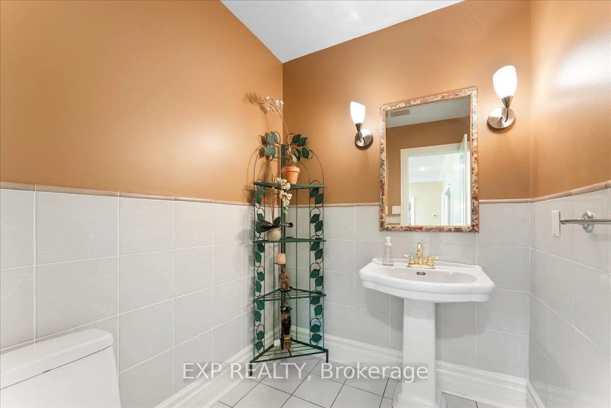 Photo 37 of 67 Agincourt Drive, Scarborough, Agincourt South-Malvern West — HOMEH