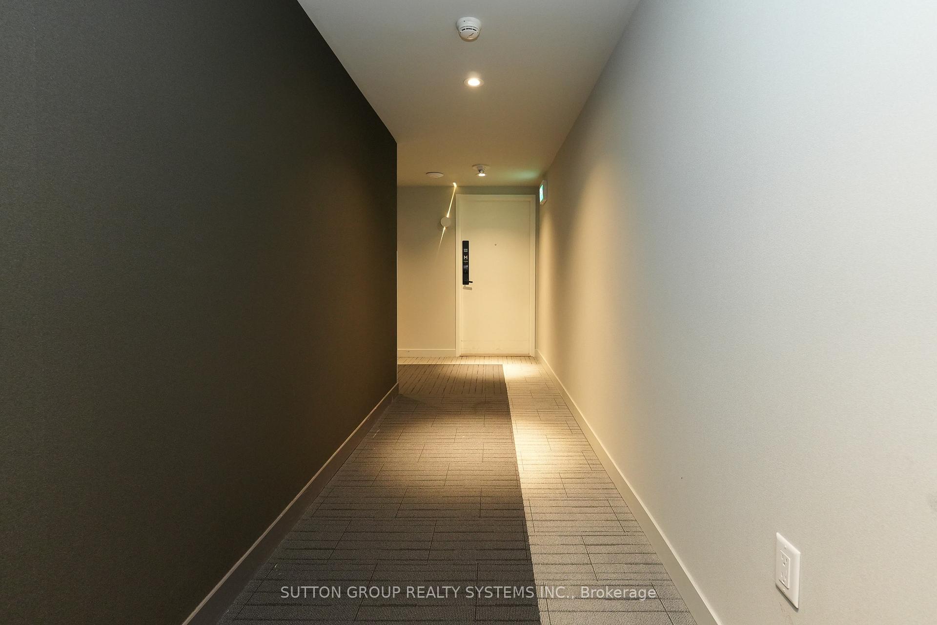 Photo 2 of Unit 520, 3883 Quartz Road, Mississauga, City Centre — HOMEH